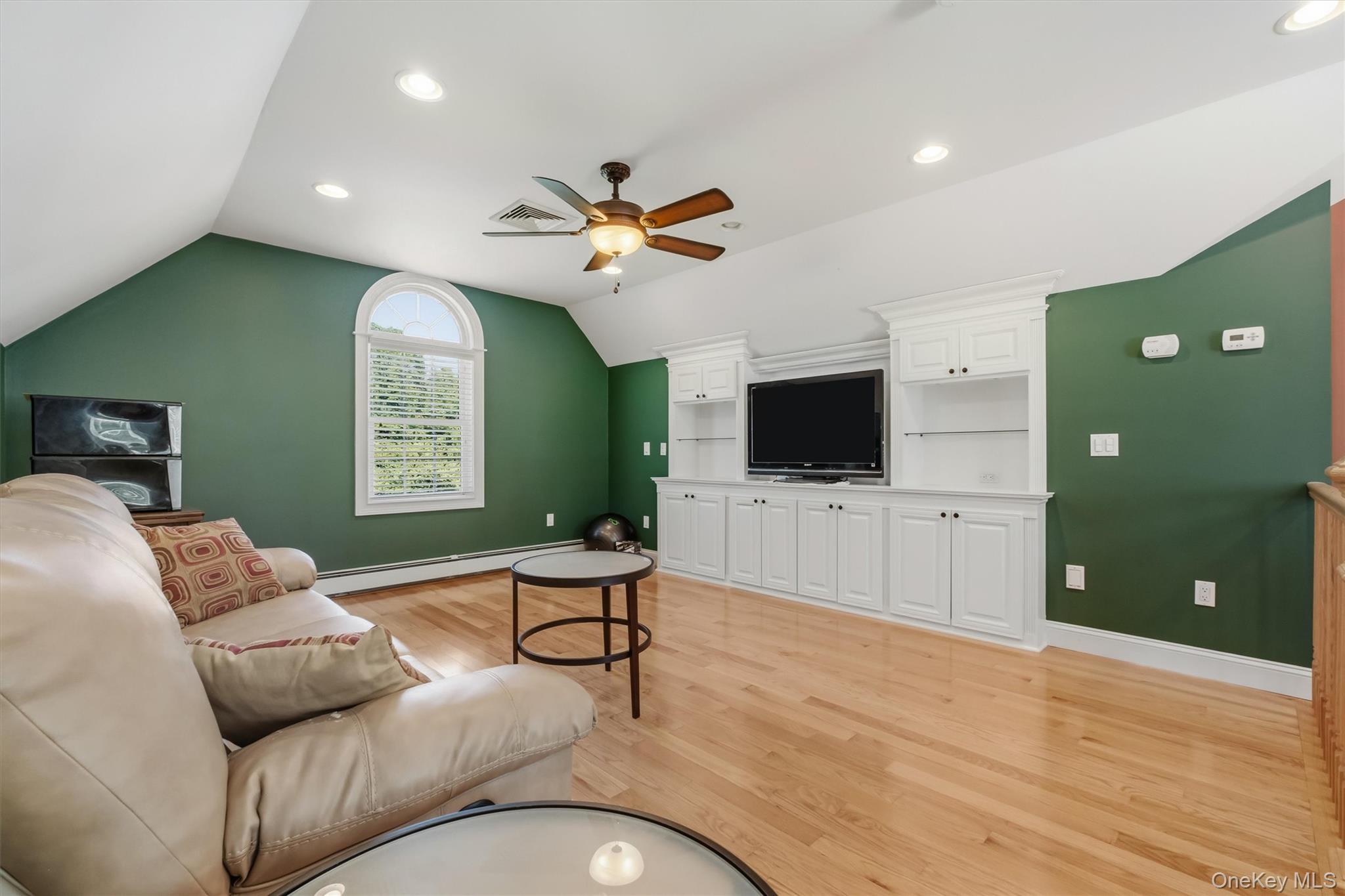 59 Hollyberry Drive