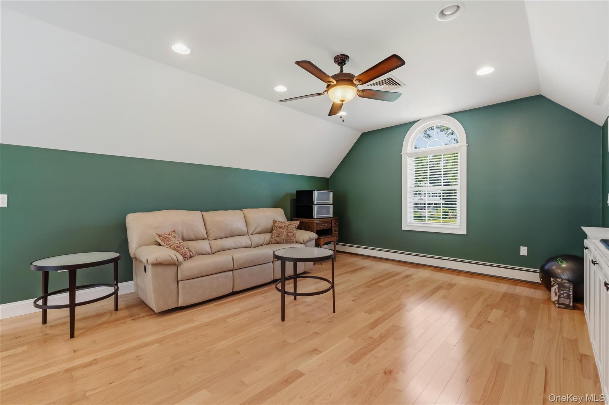59 Hollyberry Drive