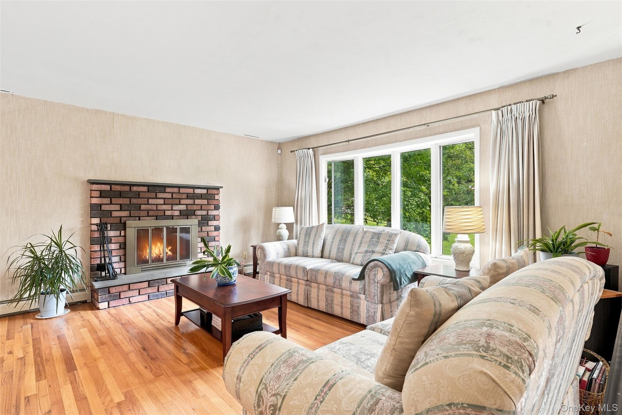 16 Cromwell Drive