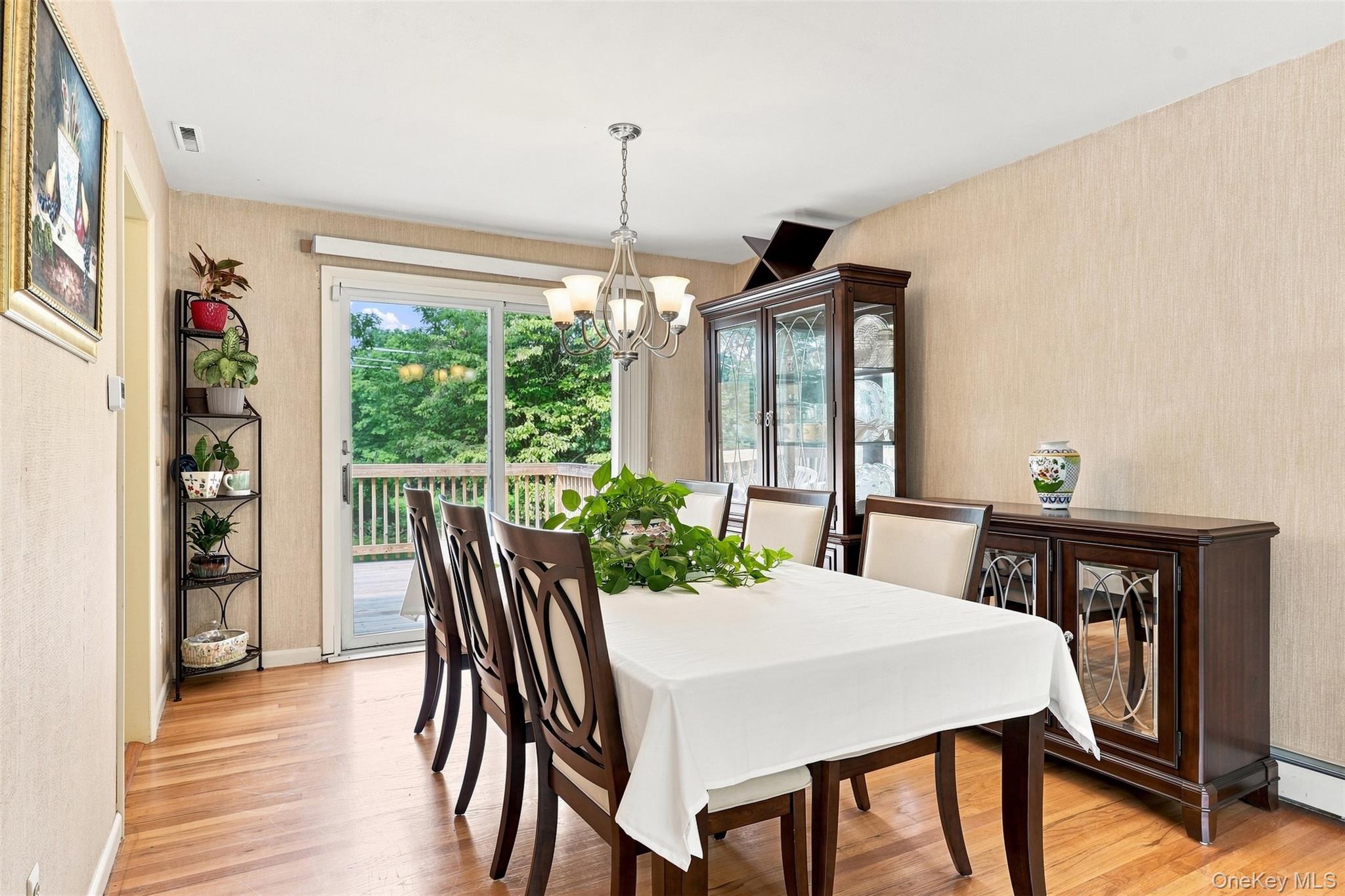 16 Cromwell Drive