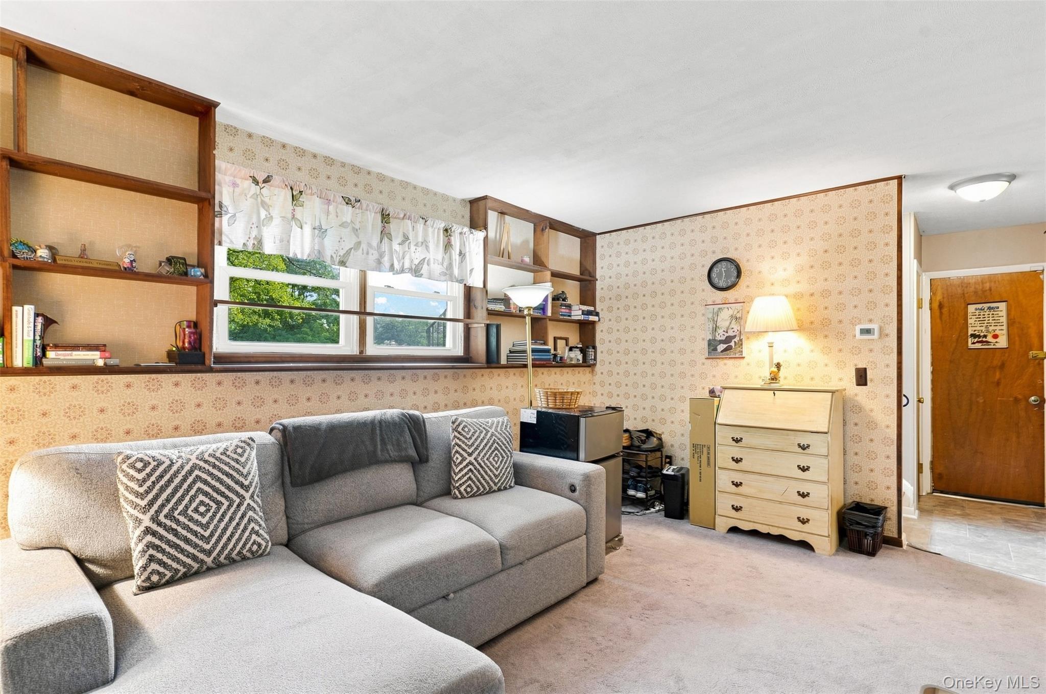 16 Cromwell Drive