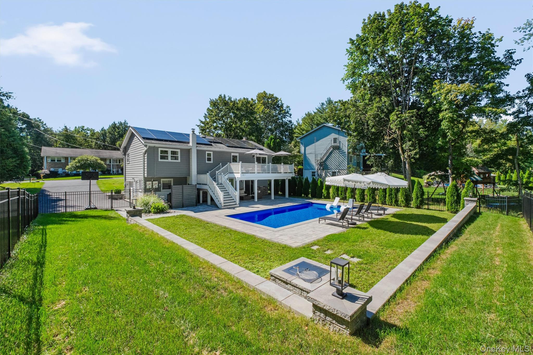 13 Slate Hill Drive