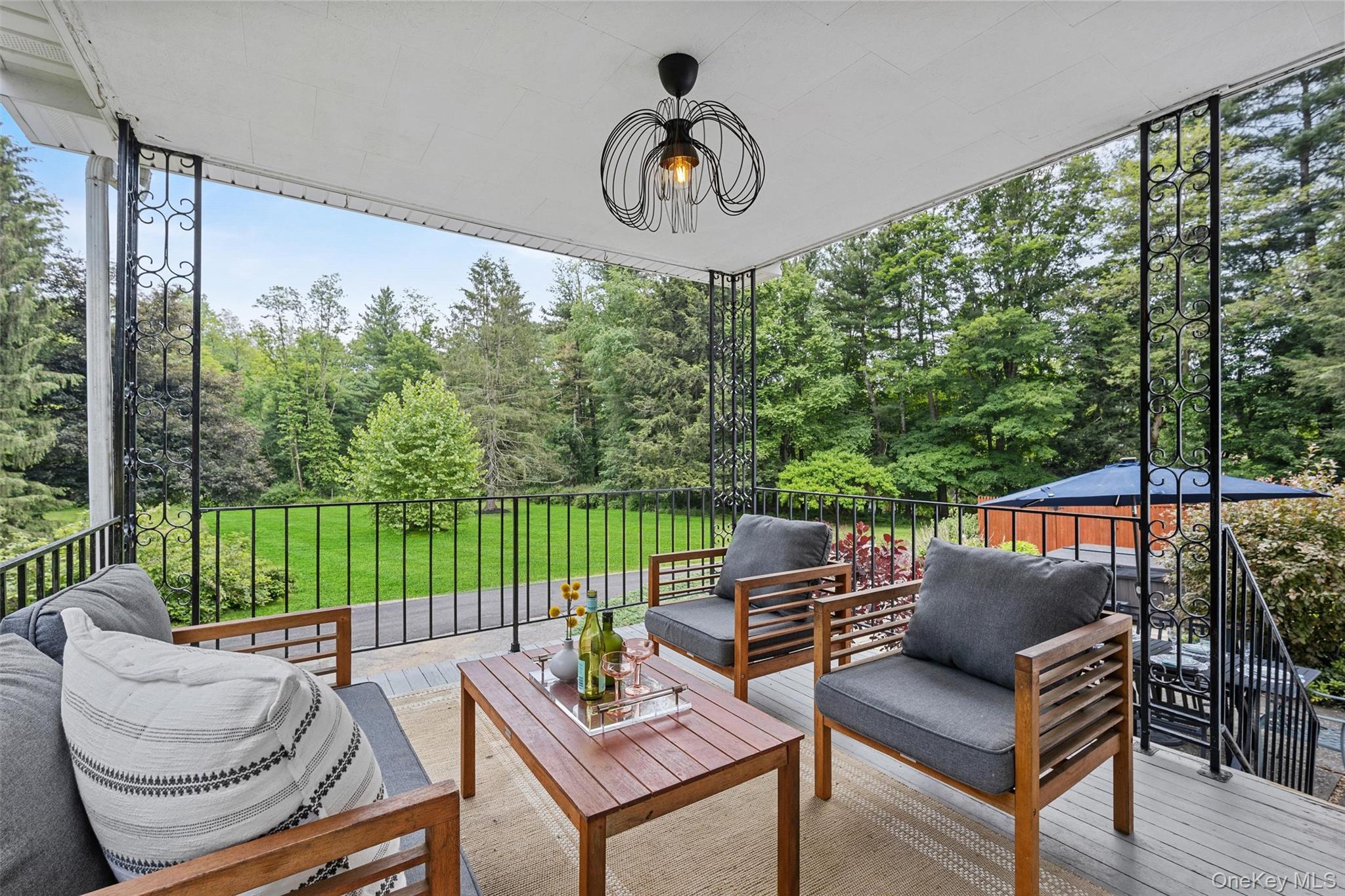 1056 Beekman Road