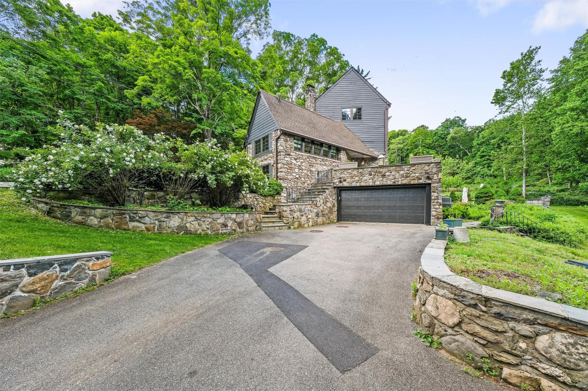 32 Tamarack Drive