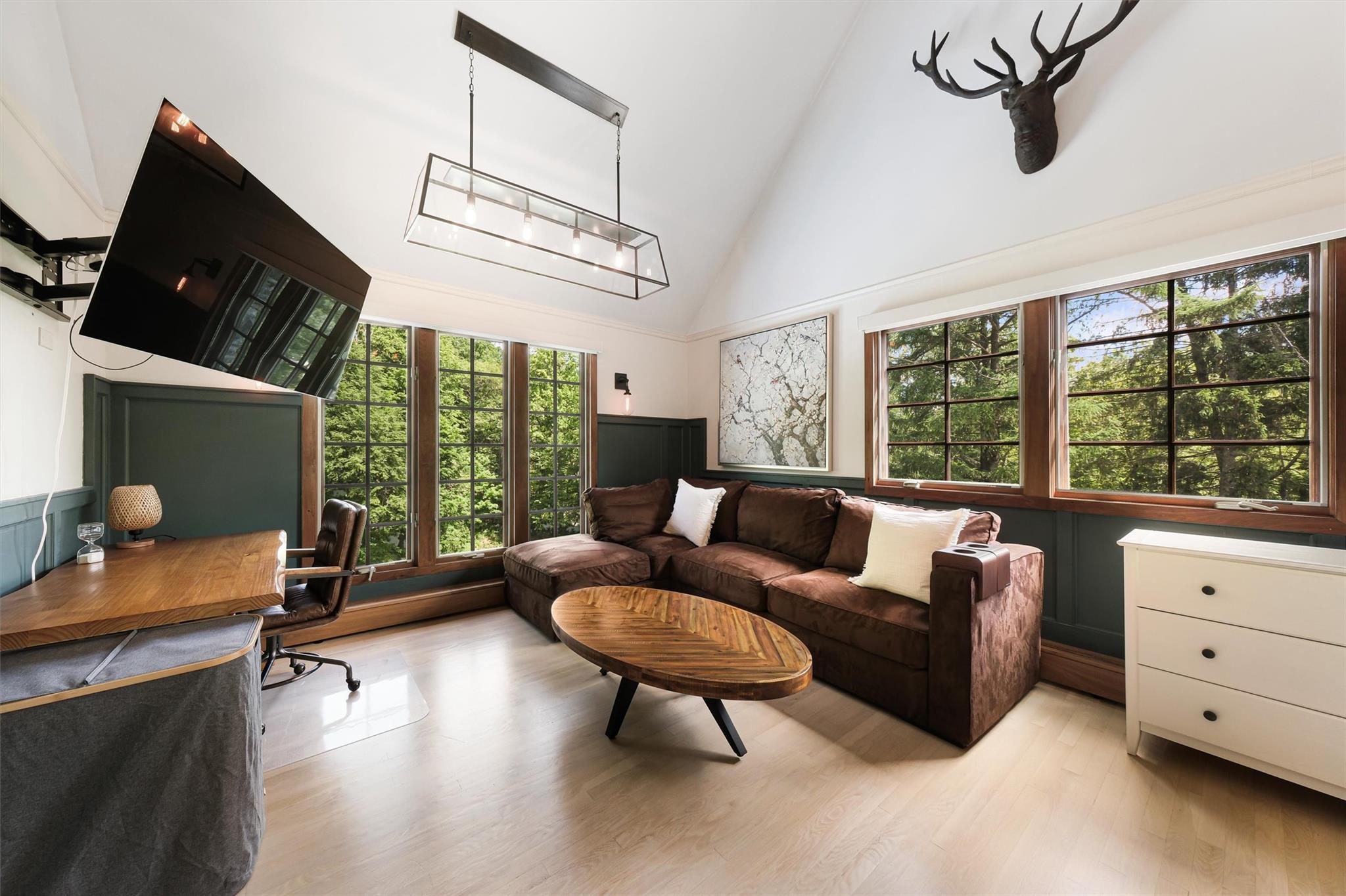 32 Tamarack Drive