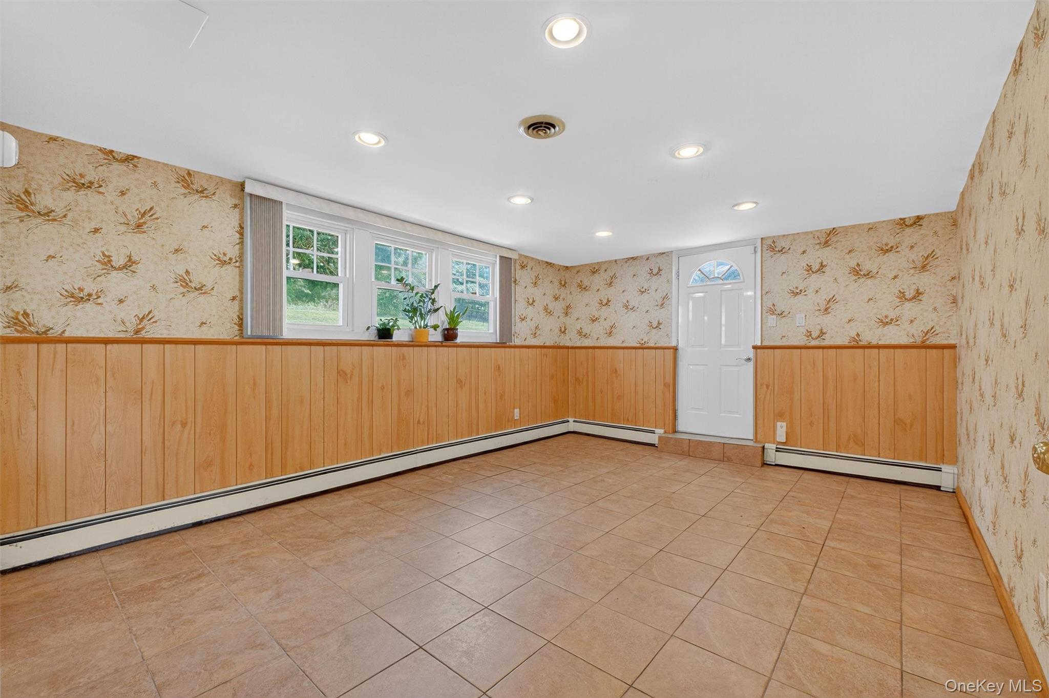 5 Verplanck Avenue