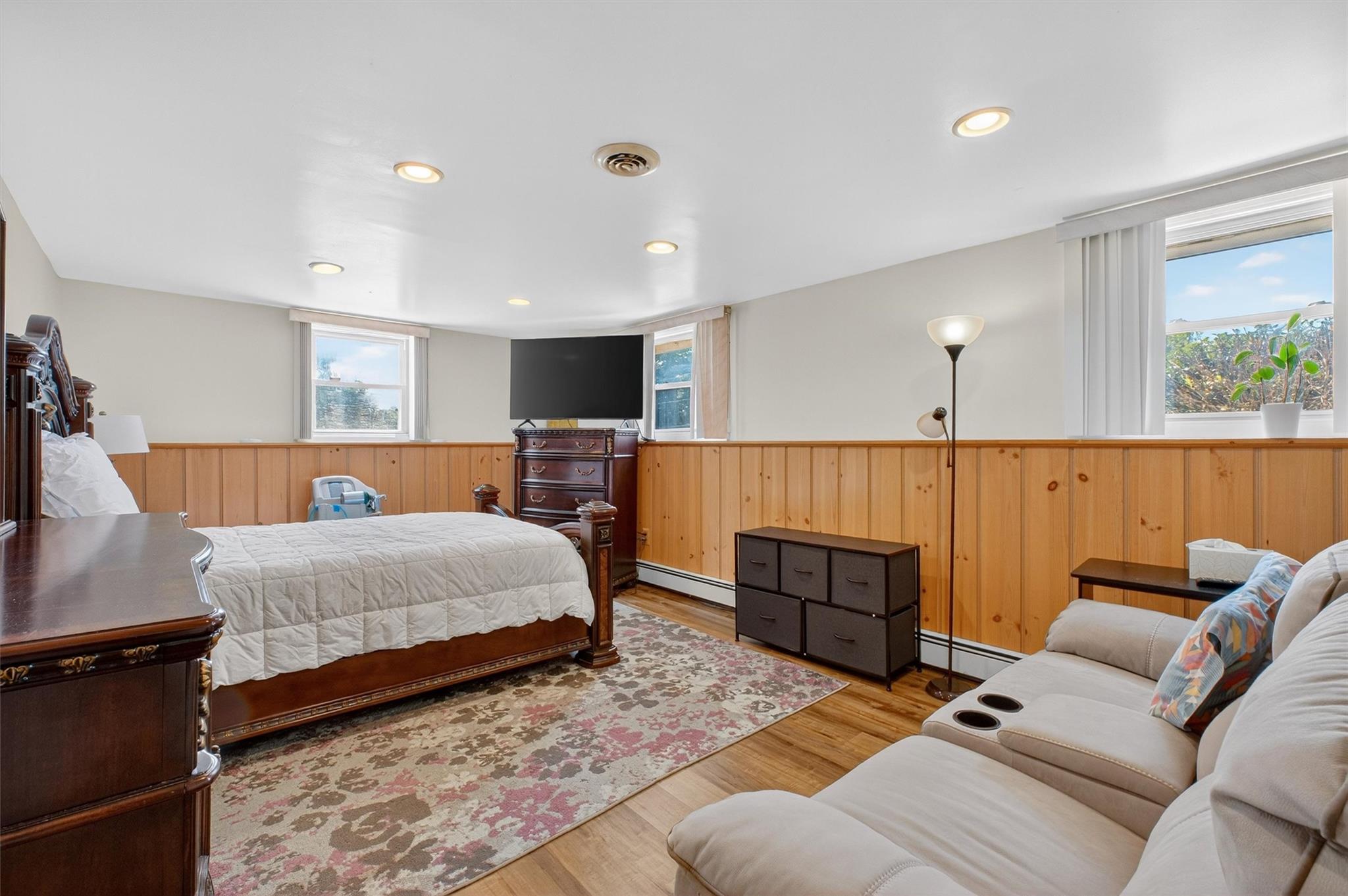 5 Verplanck Avenue