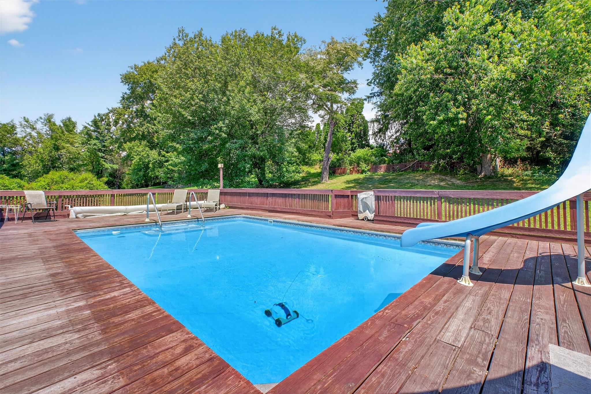 5 Verplanck Avenue