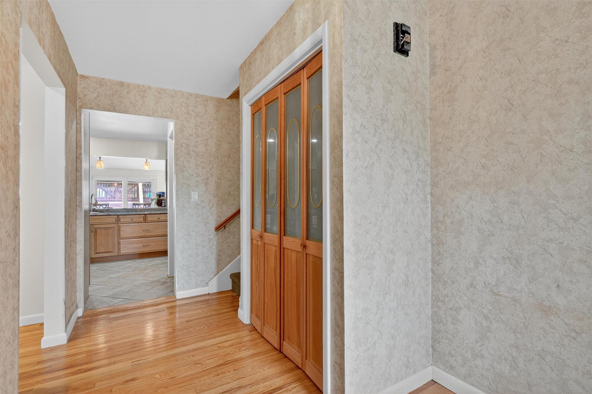 5 Verplanck Avenue