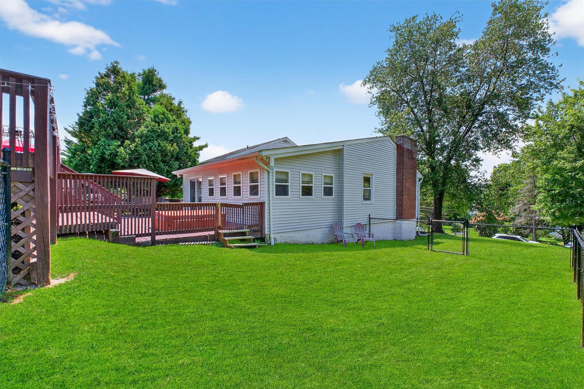 5 Verplanck Avenue