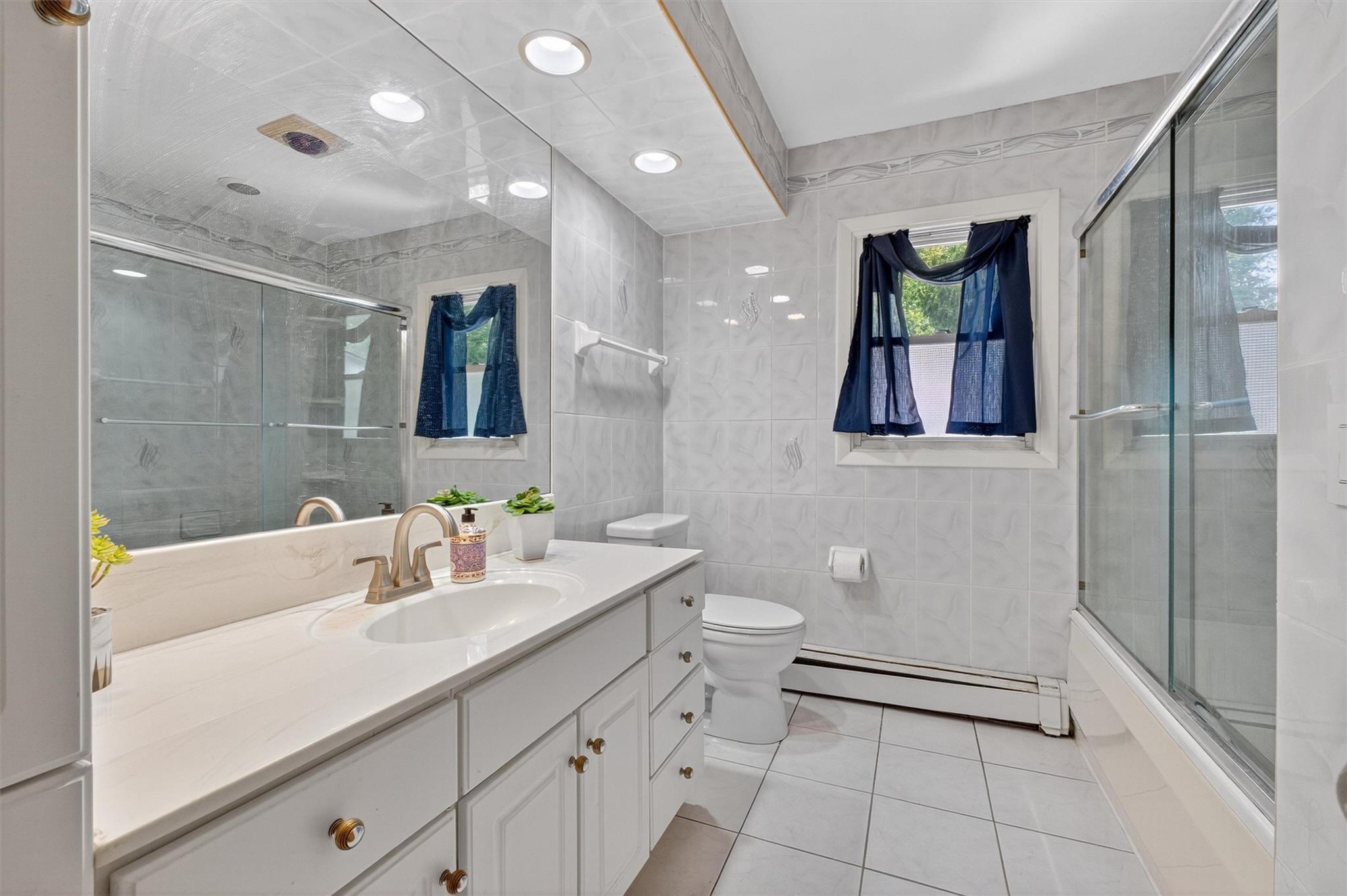 5 Verplanck Avenue