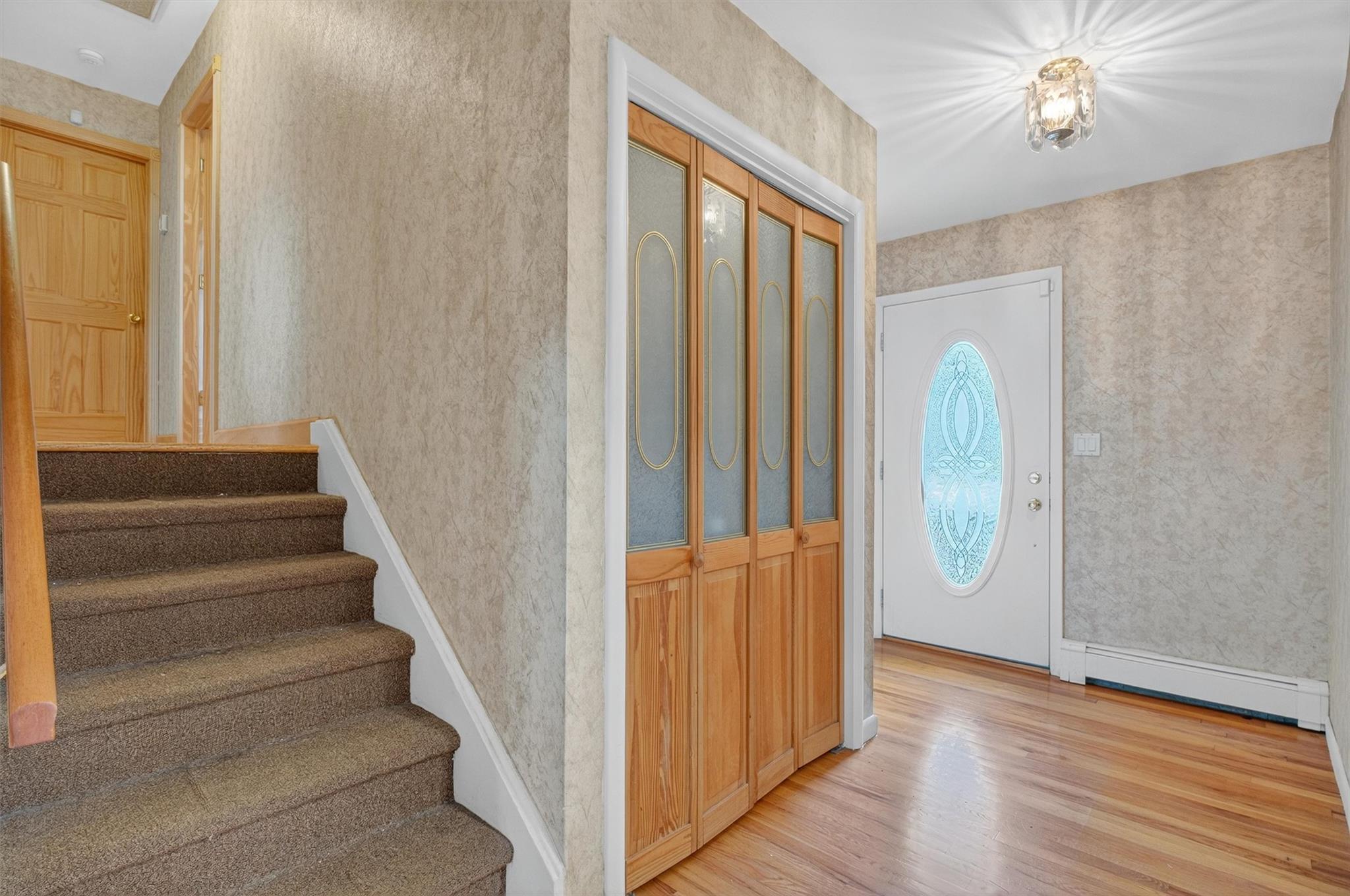 5 Verplanck Avenue