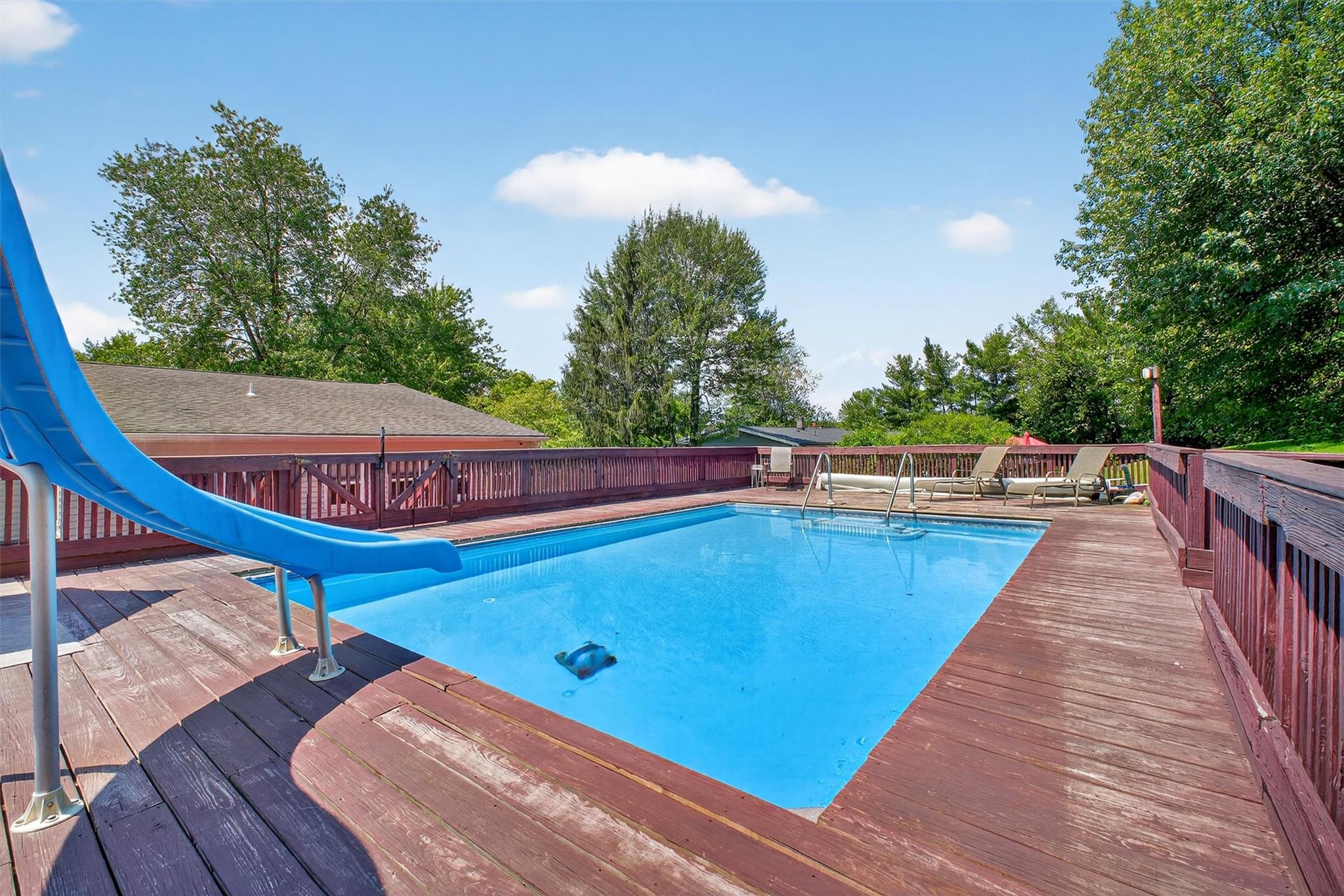5 Verplanck Avenue