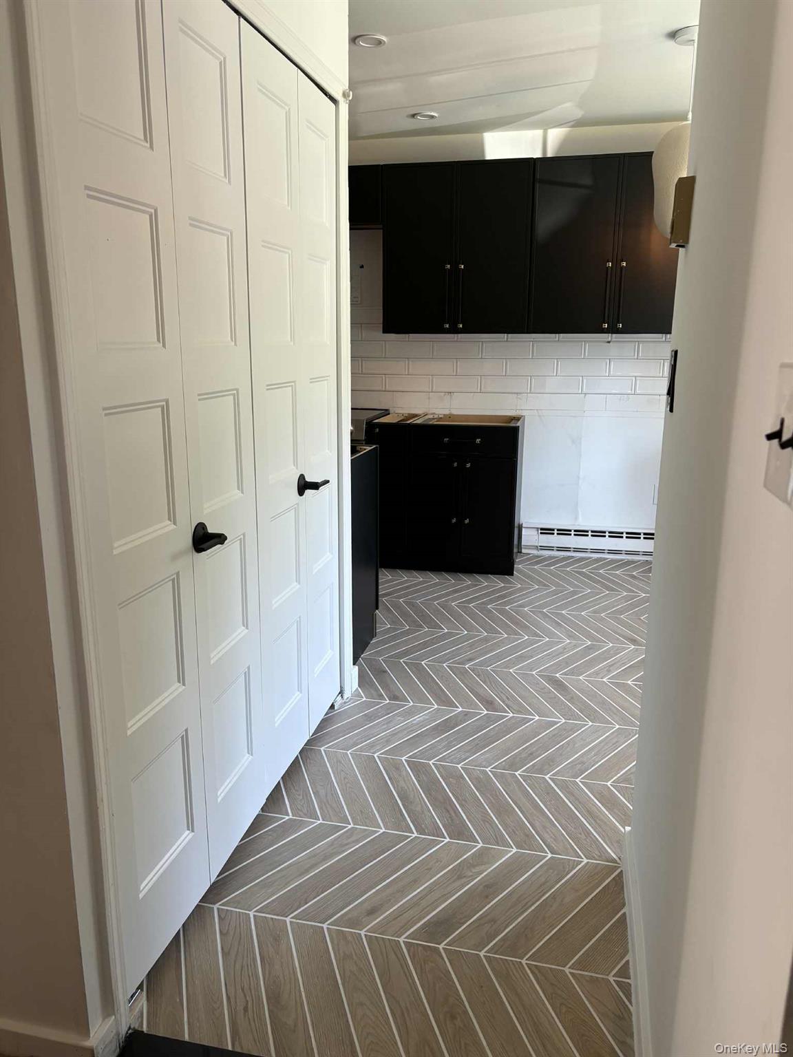 8 Roundtree Court