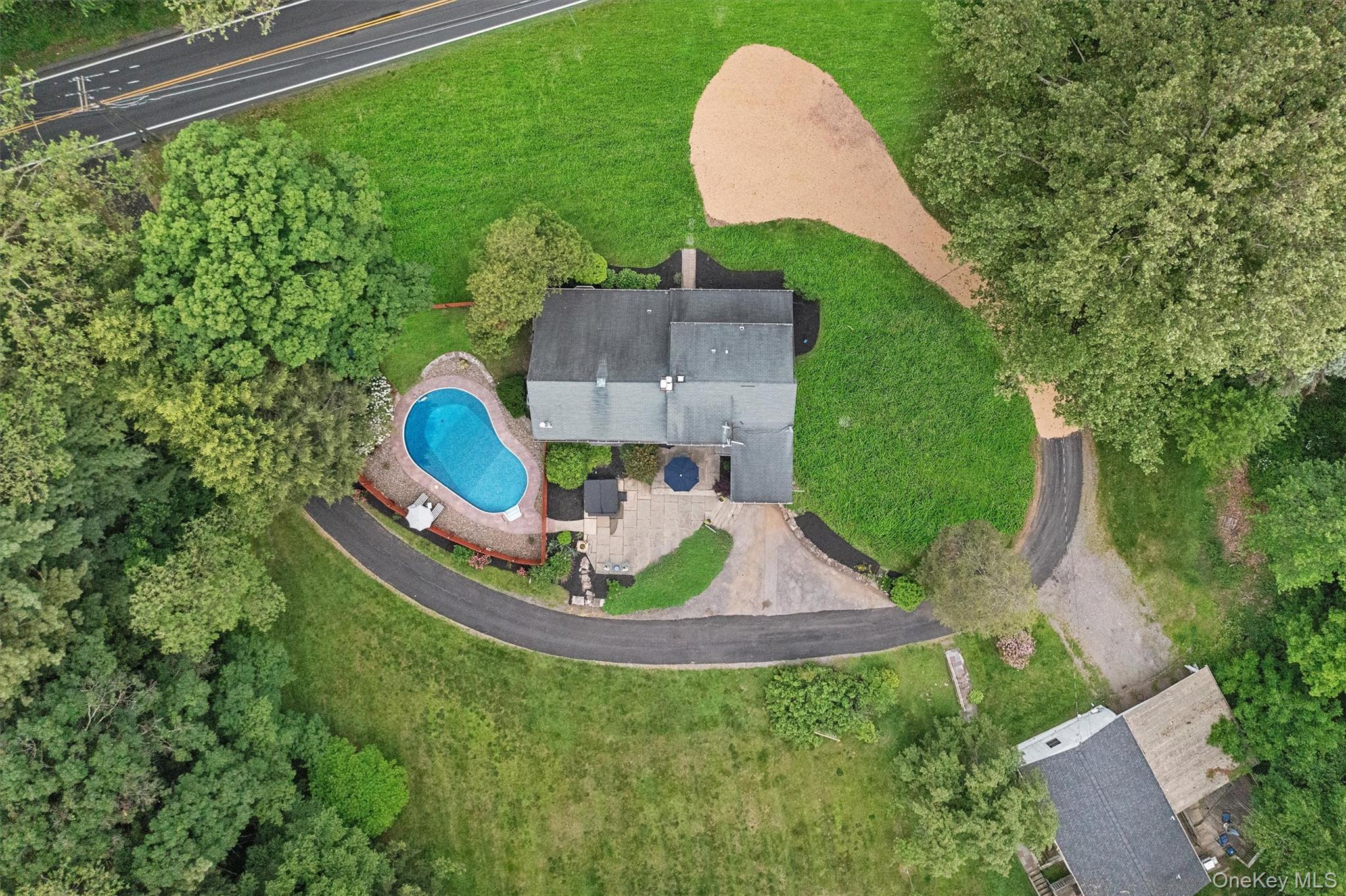1062 Beekman Road