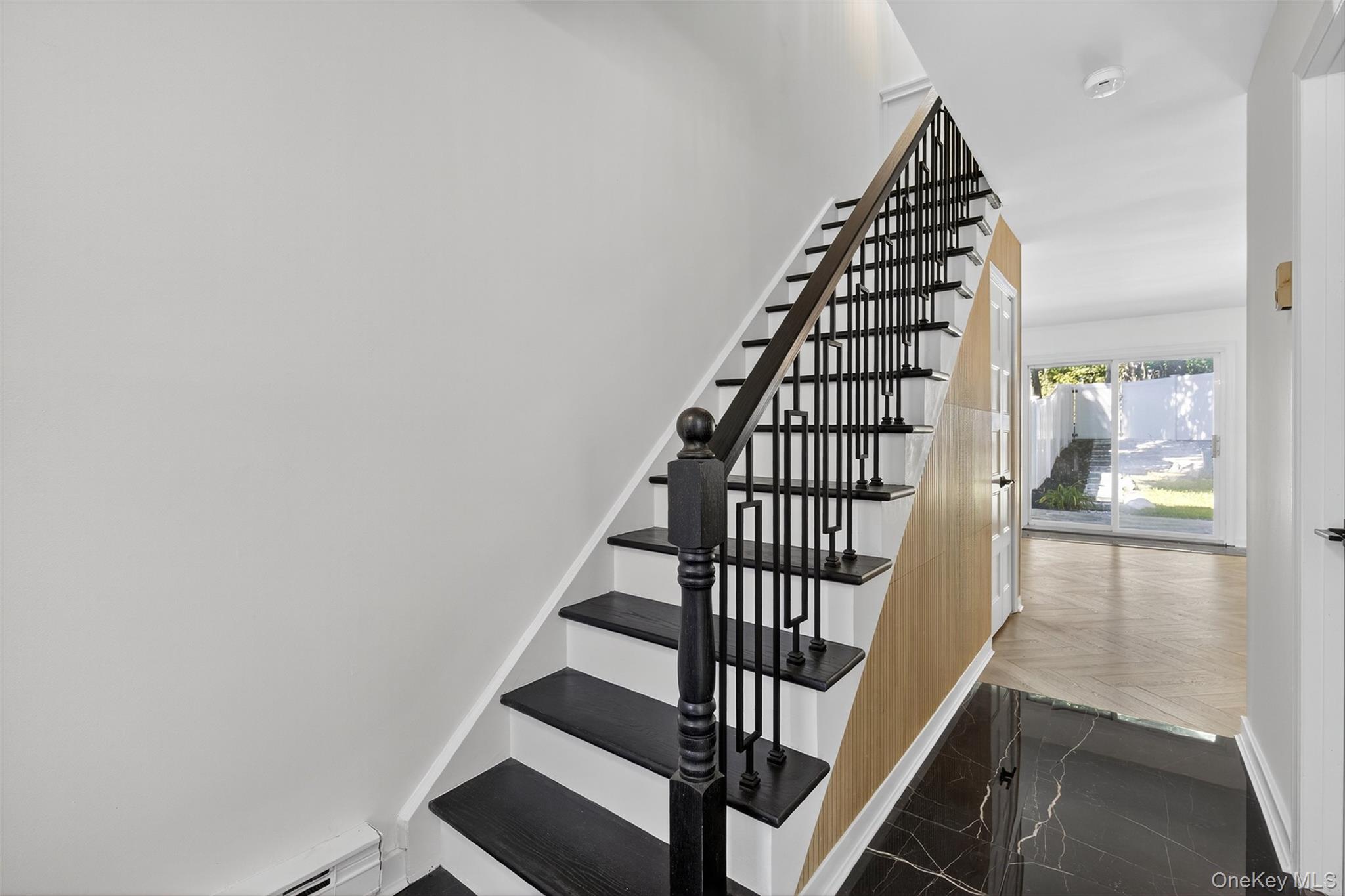 8 Roundtree Court