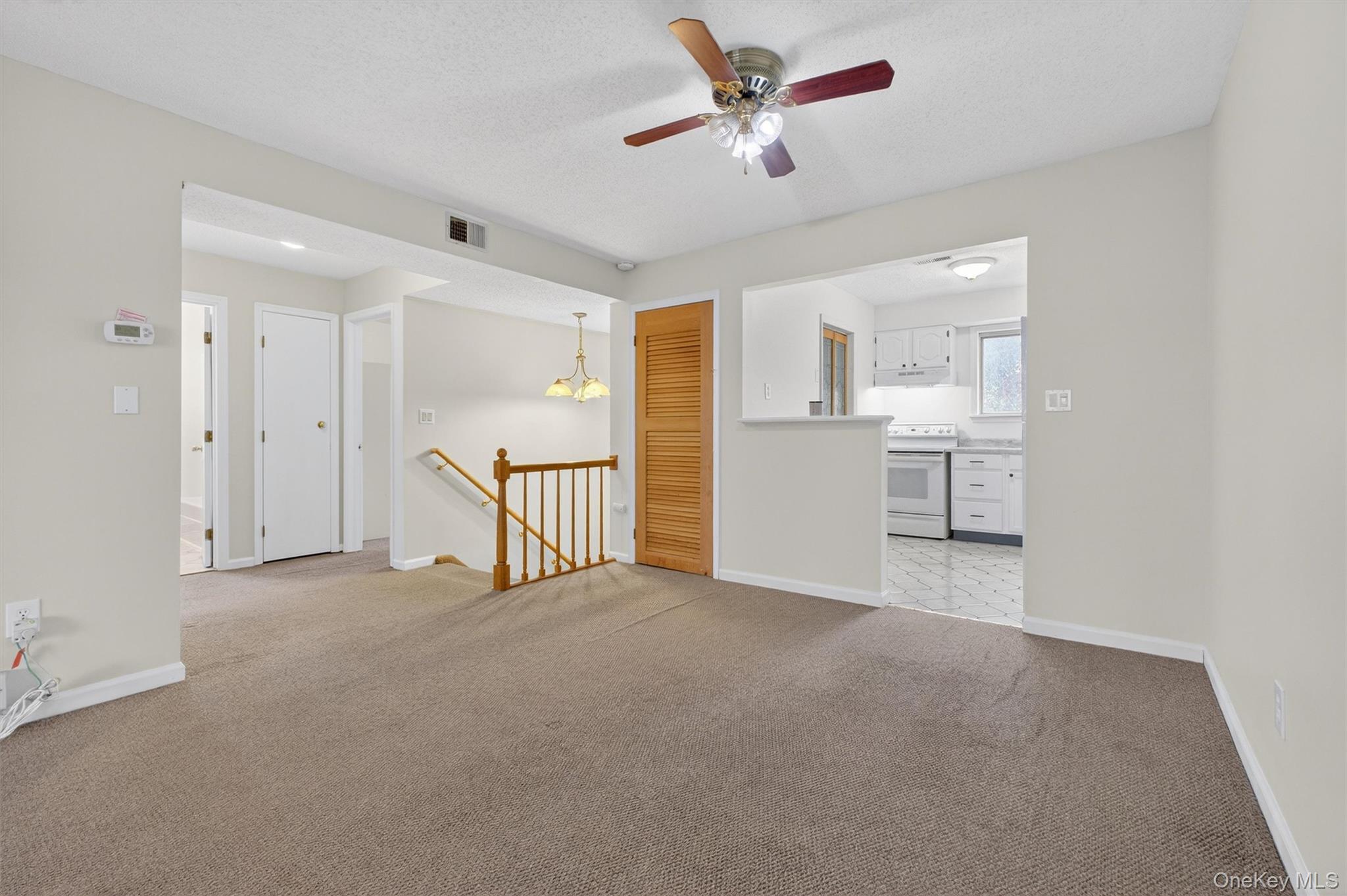 26 Cooper Road Unit: 715