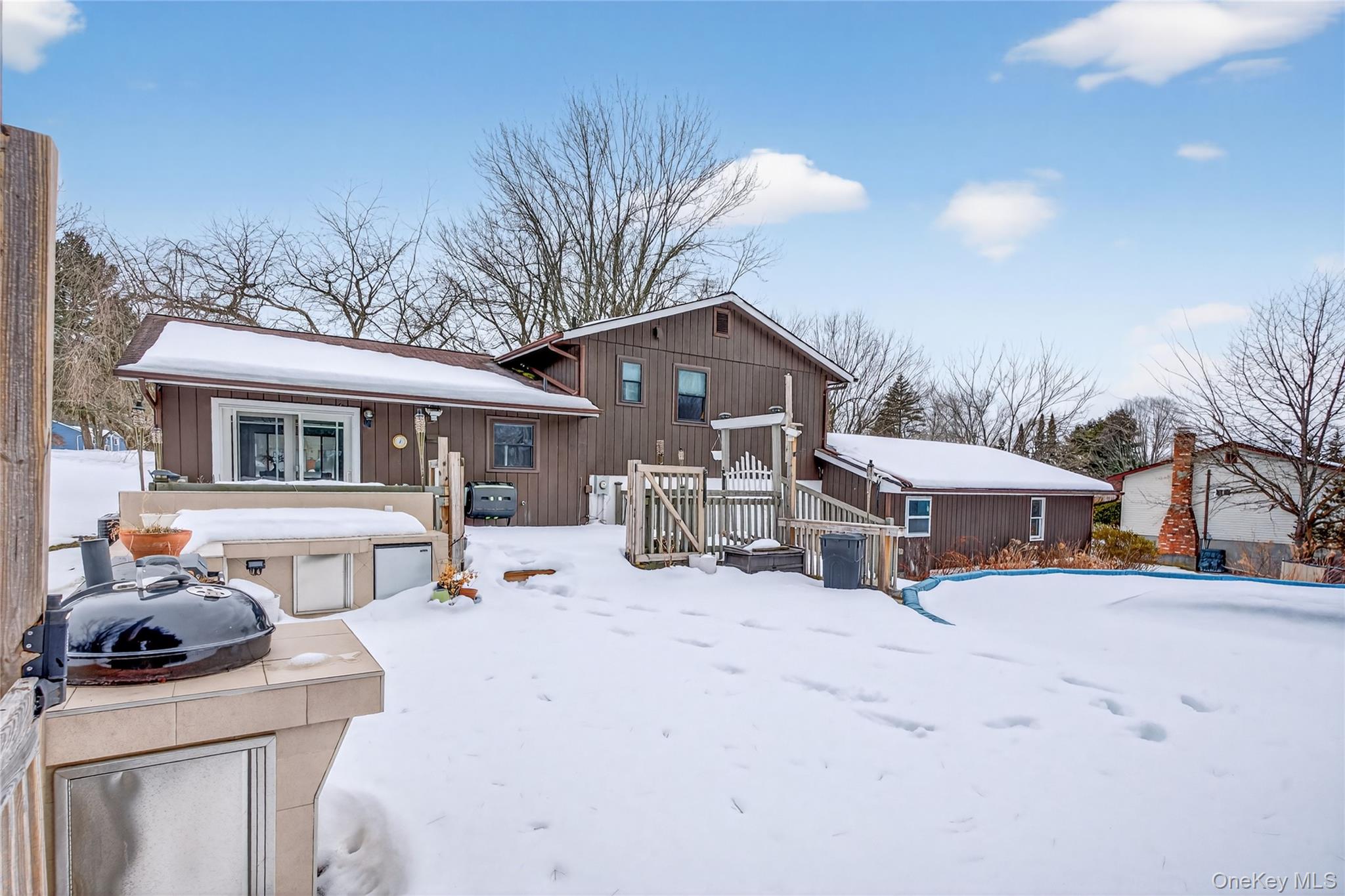 100 Watch Hill Drive