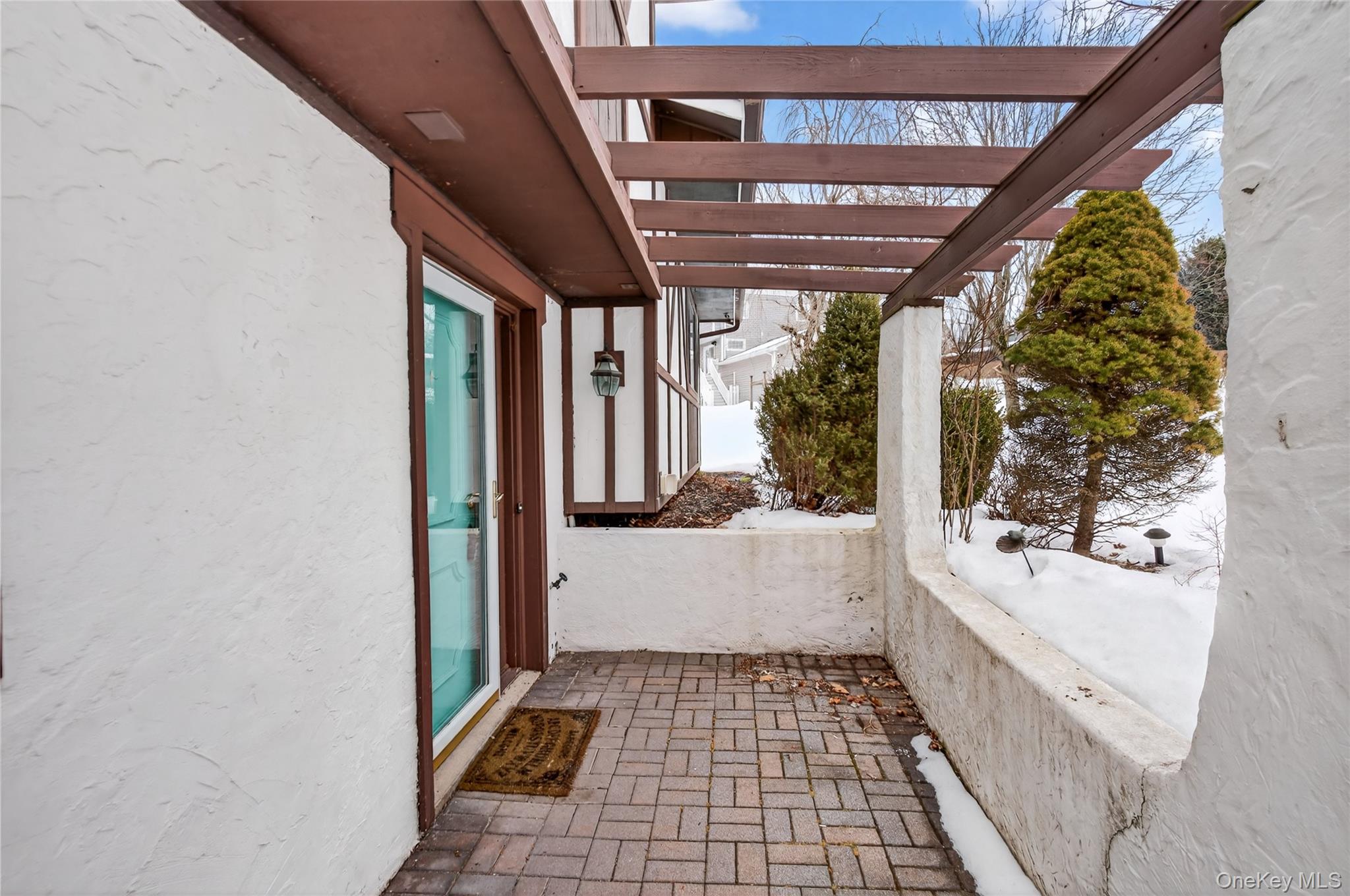 100 Watch Hill Drive