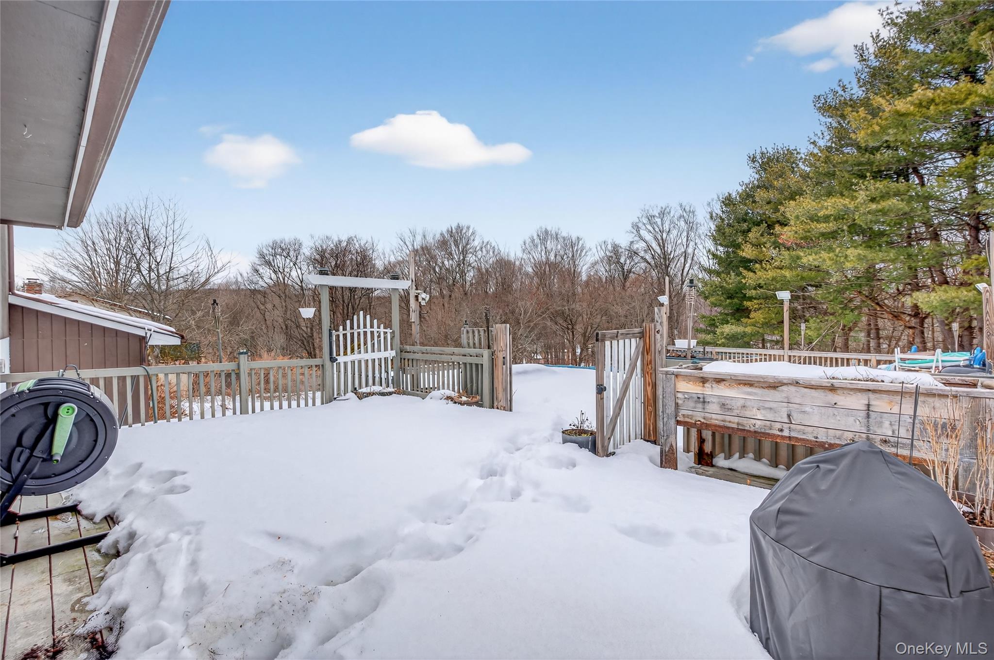 100 Watch Hill Drive