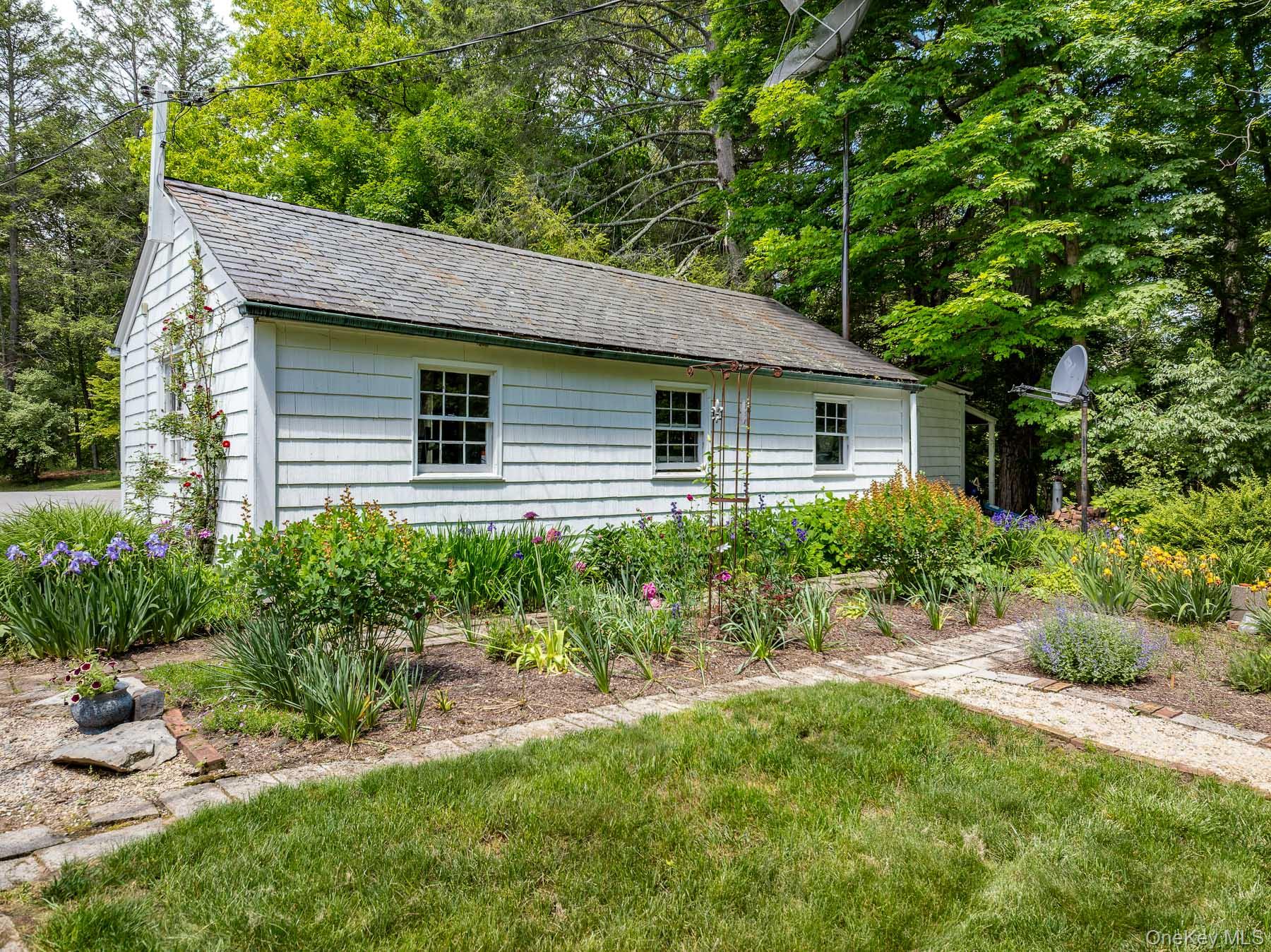 11 Fostertown Road
