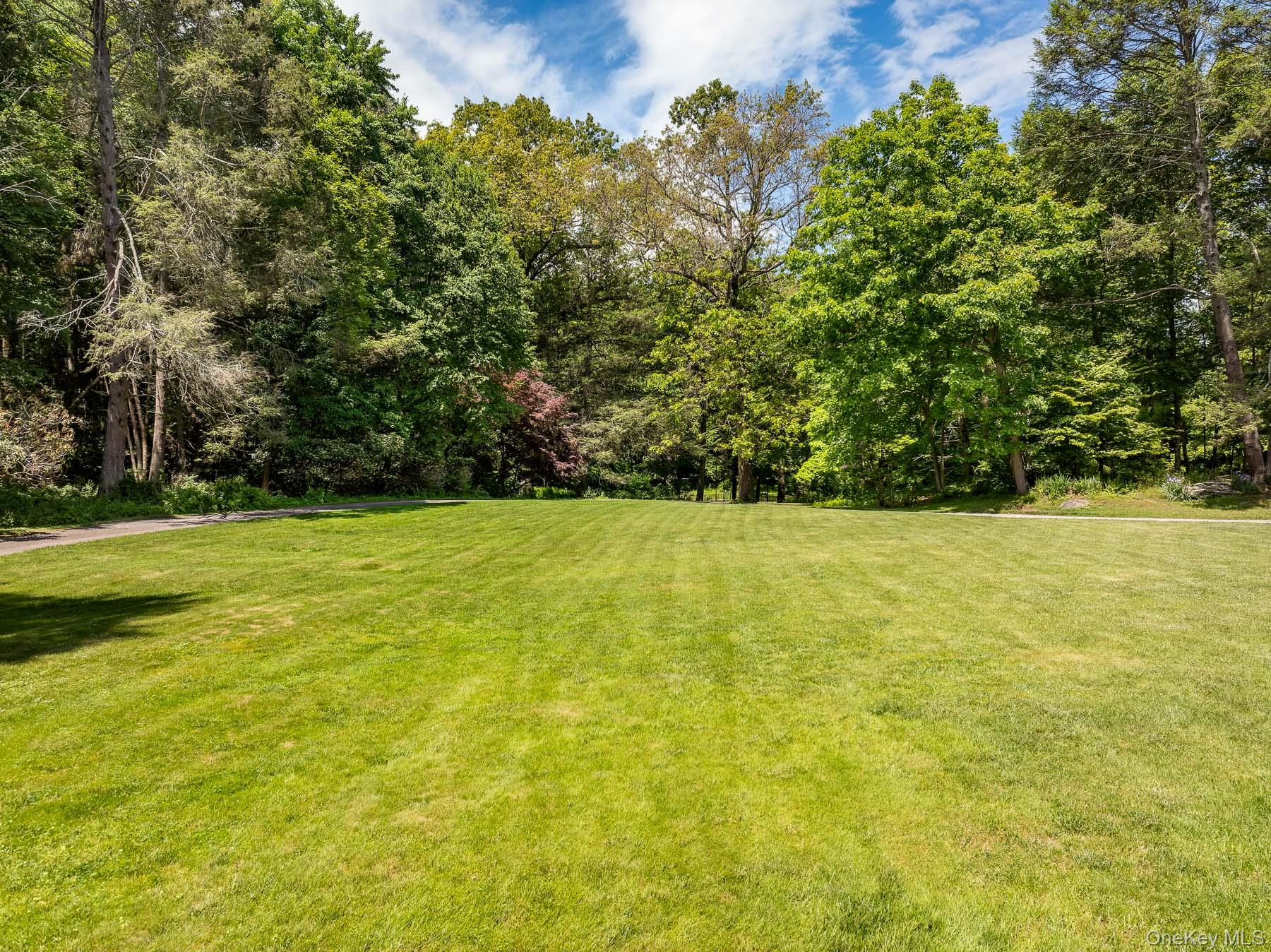 11 Fostertown Road