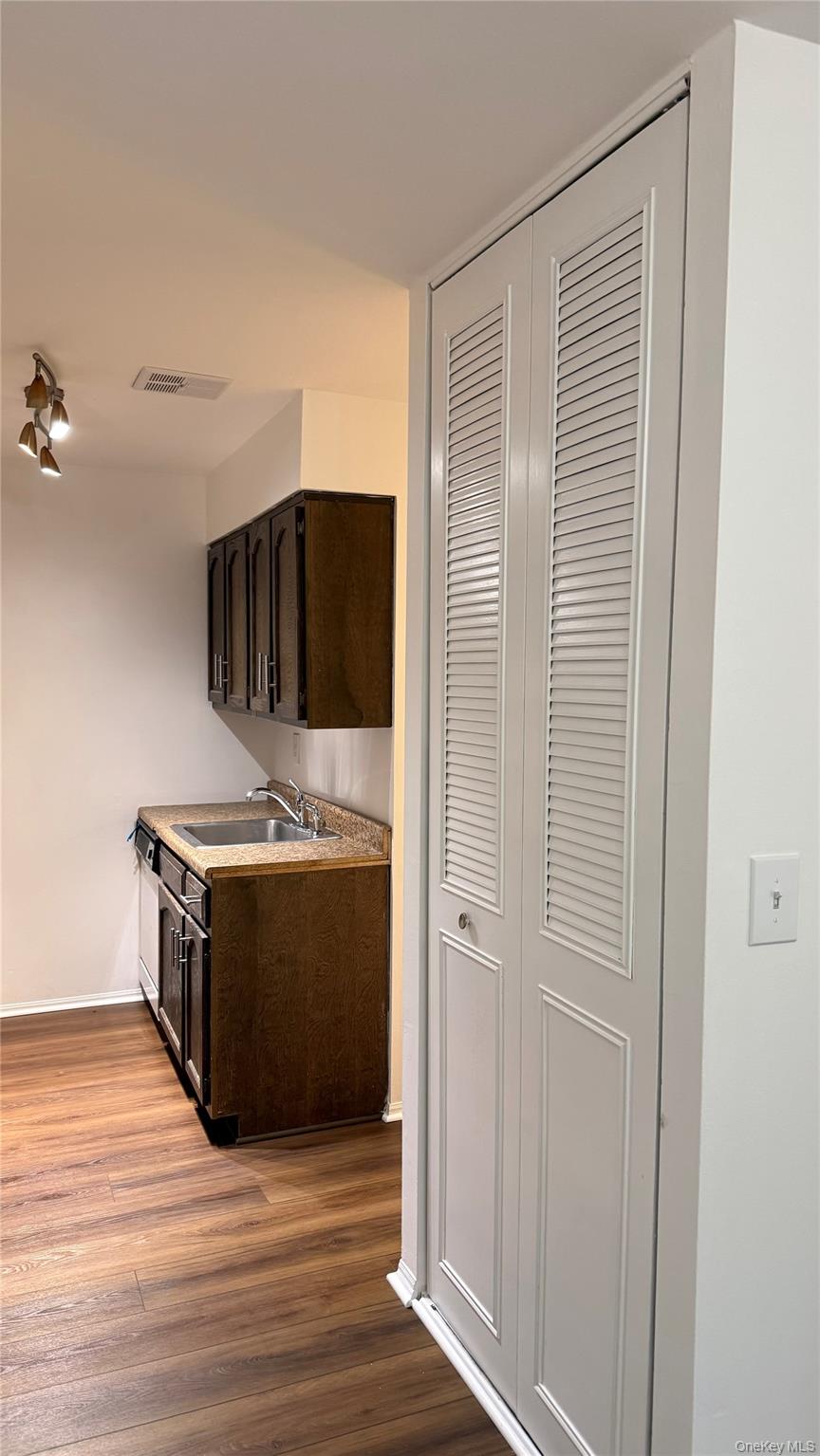 440 Carpenter Avenue