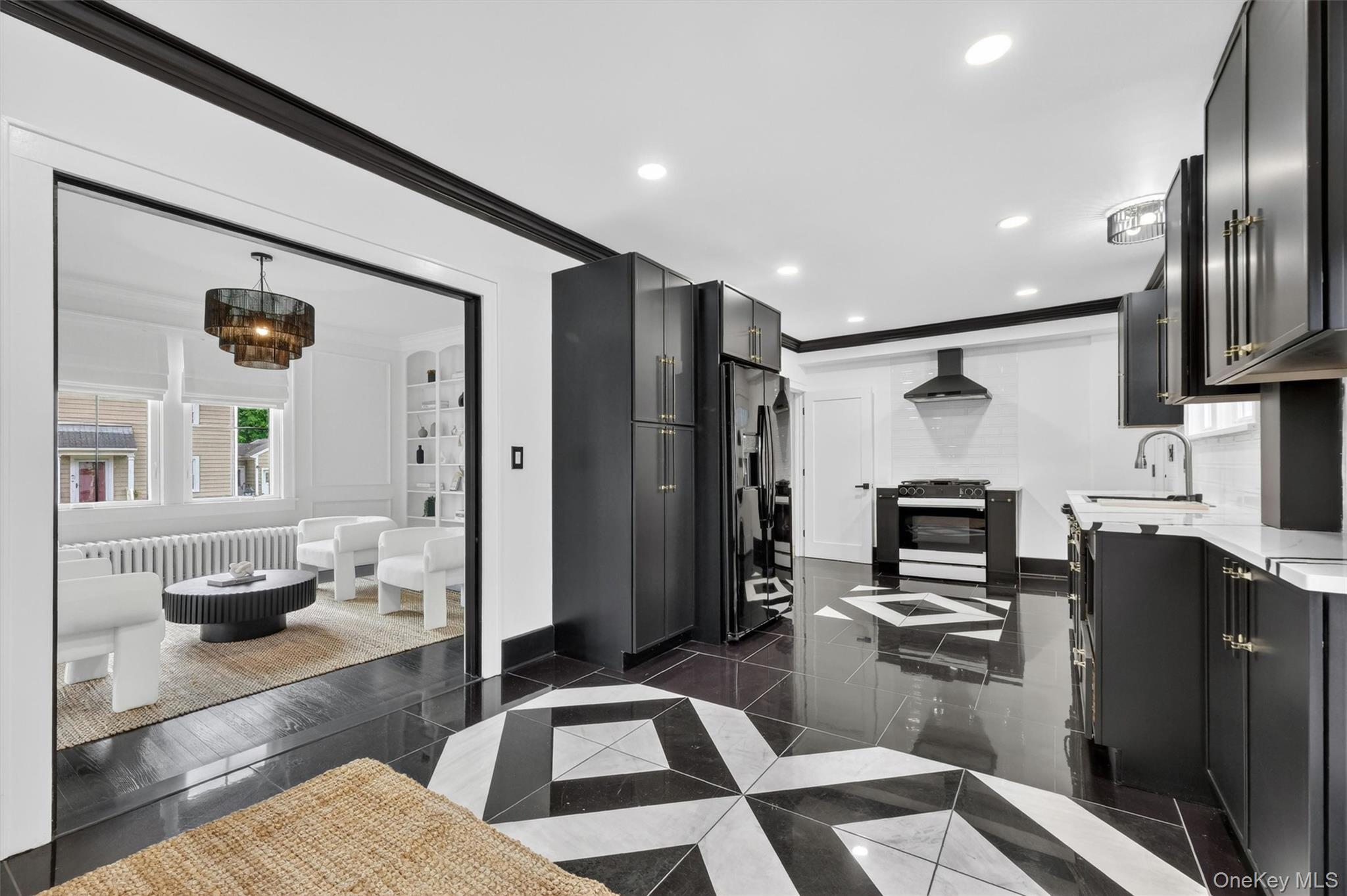32 Dutchess Terrace