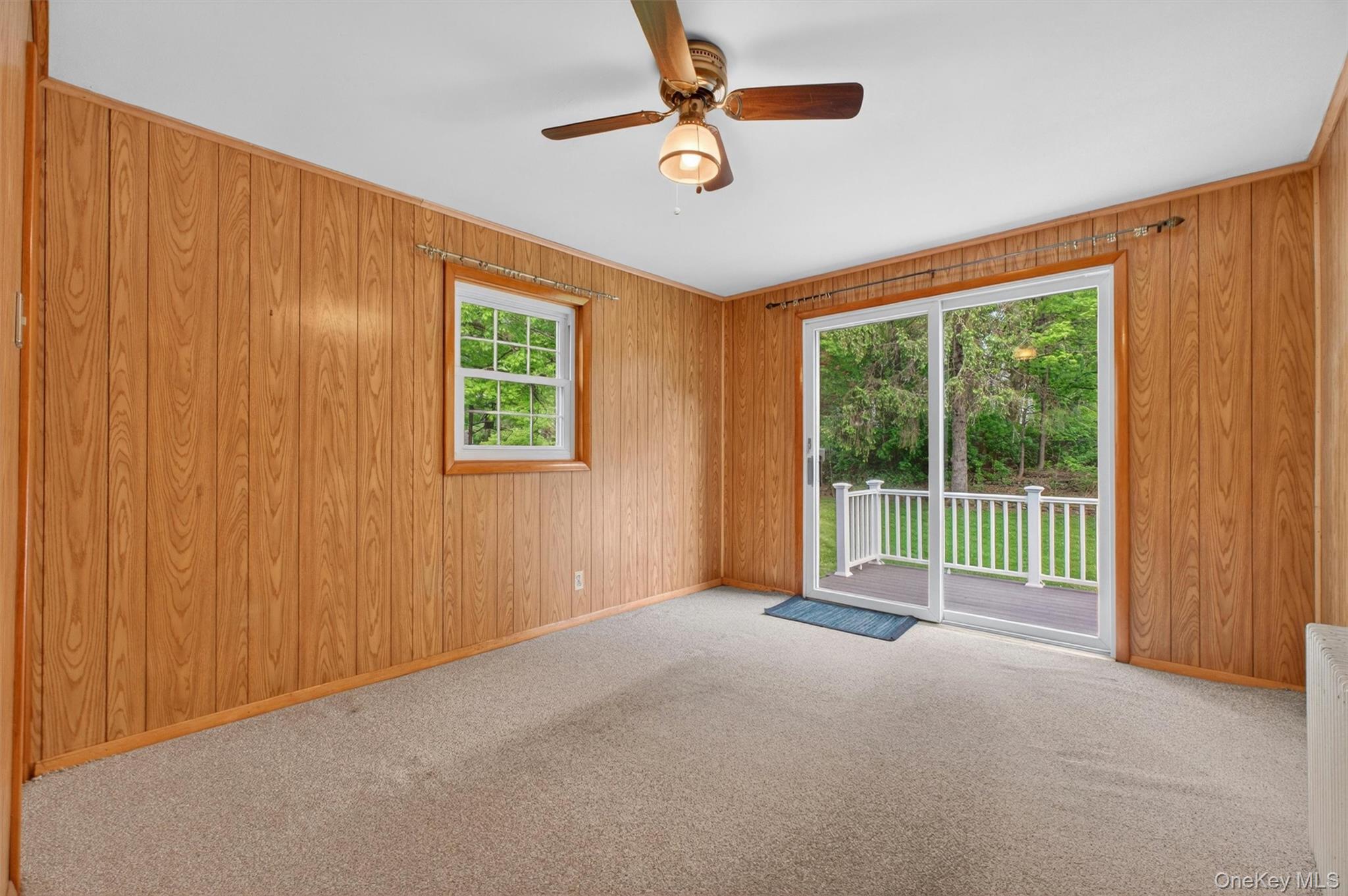 17 Holt Road