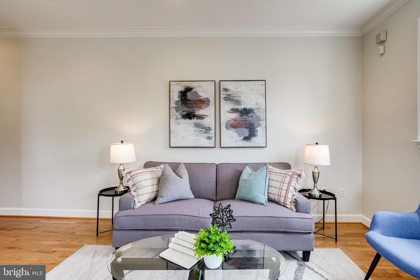 430 Irving St NW #108