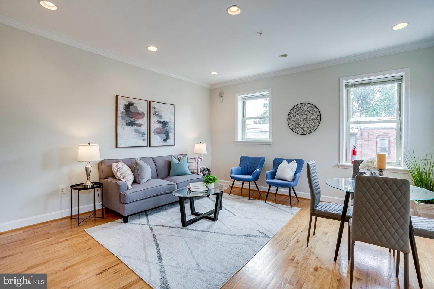 430 Irving St NW #108