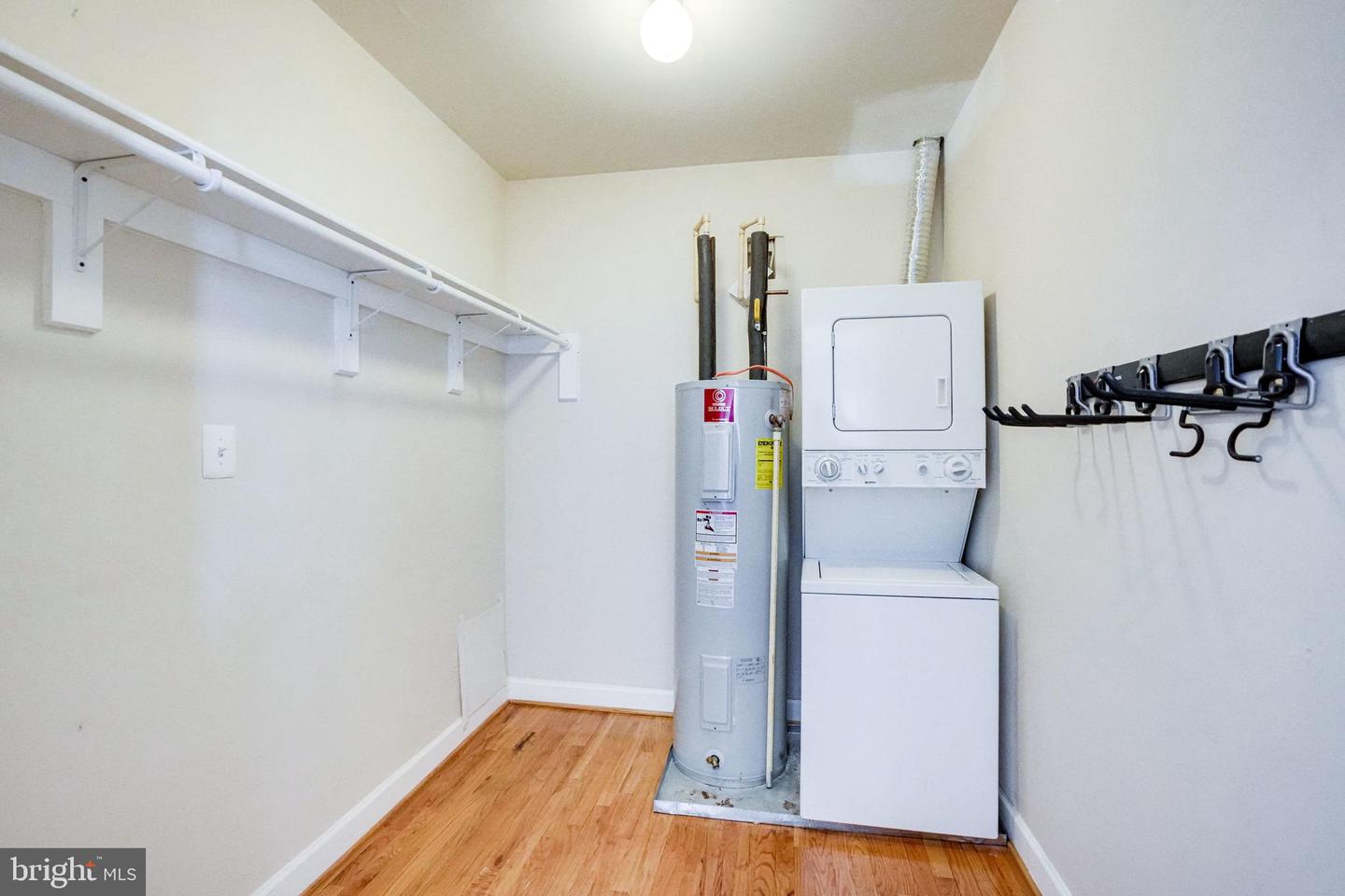430 Irving St NW #108