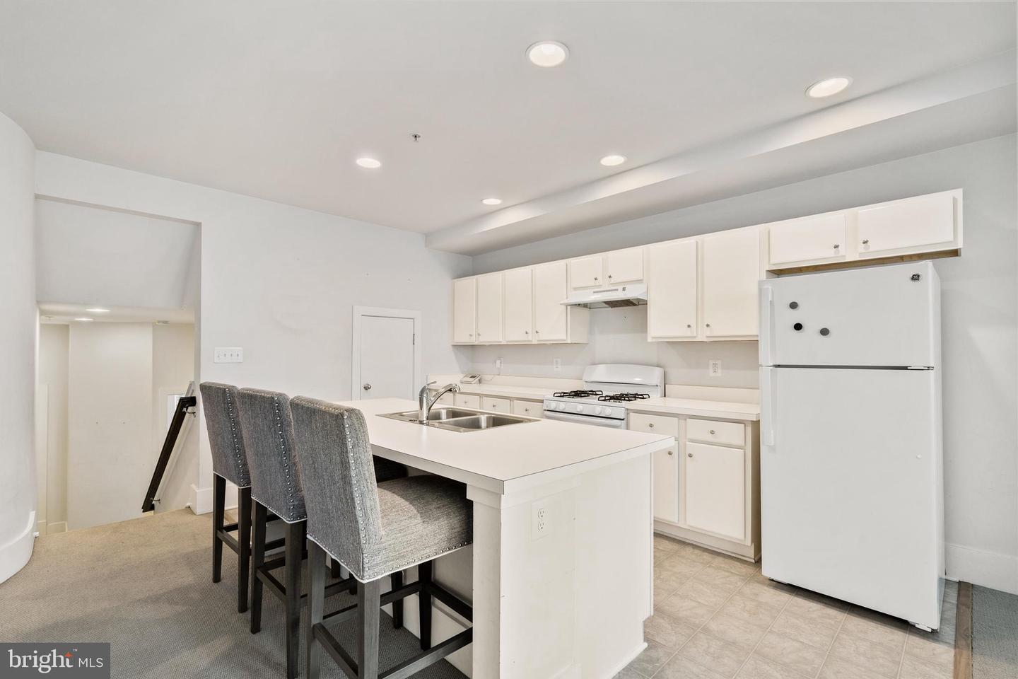 3403 Sherman Ave NW #7