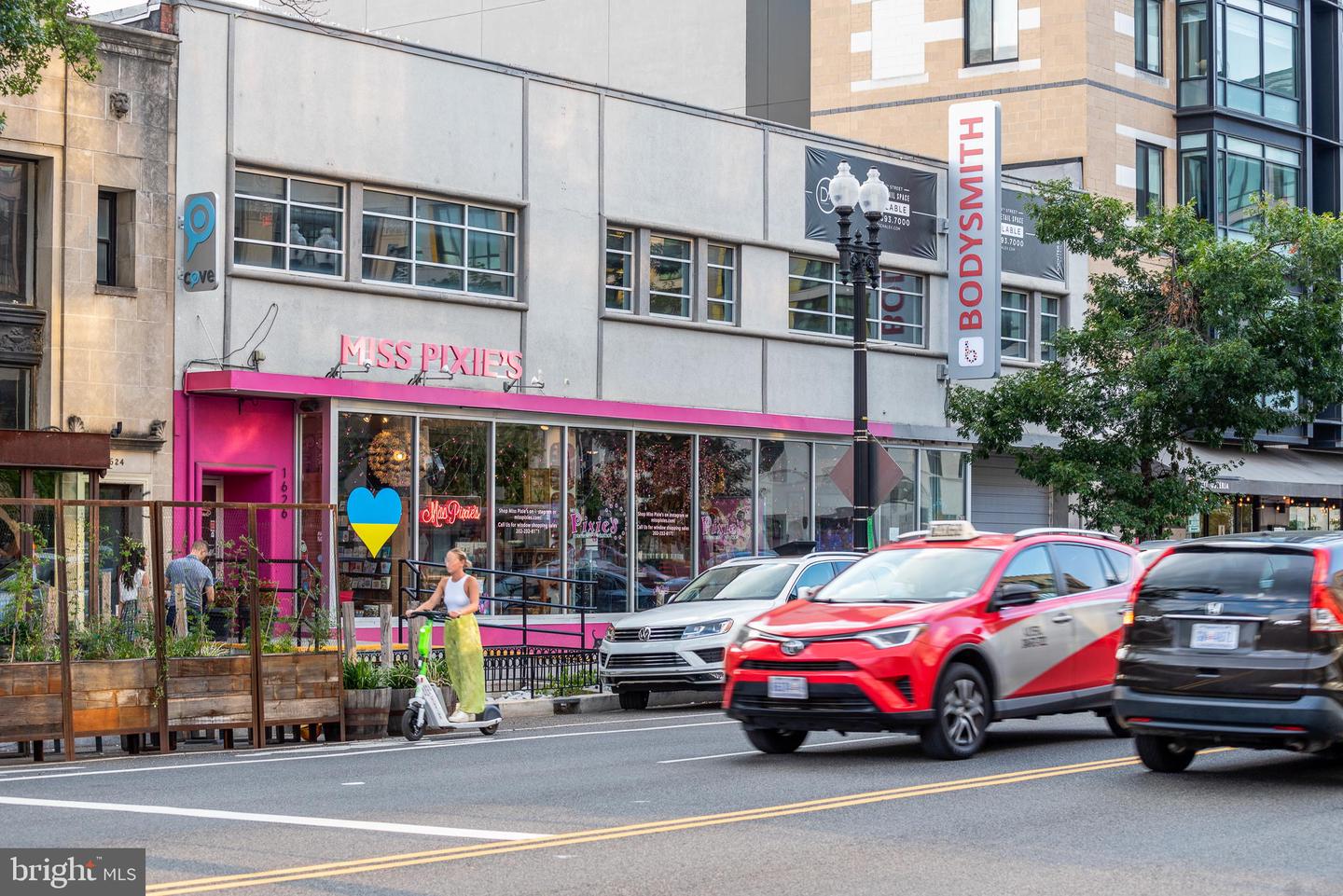 1239 Vermont Ave NW #106