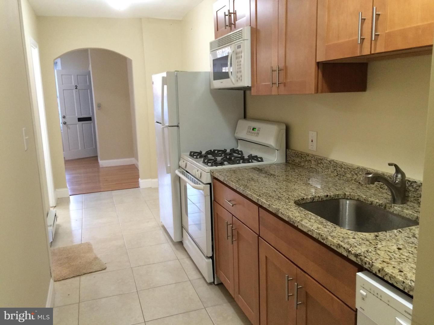1715 H St NE #2