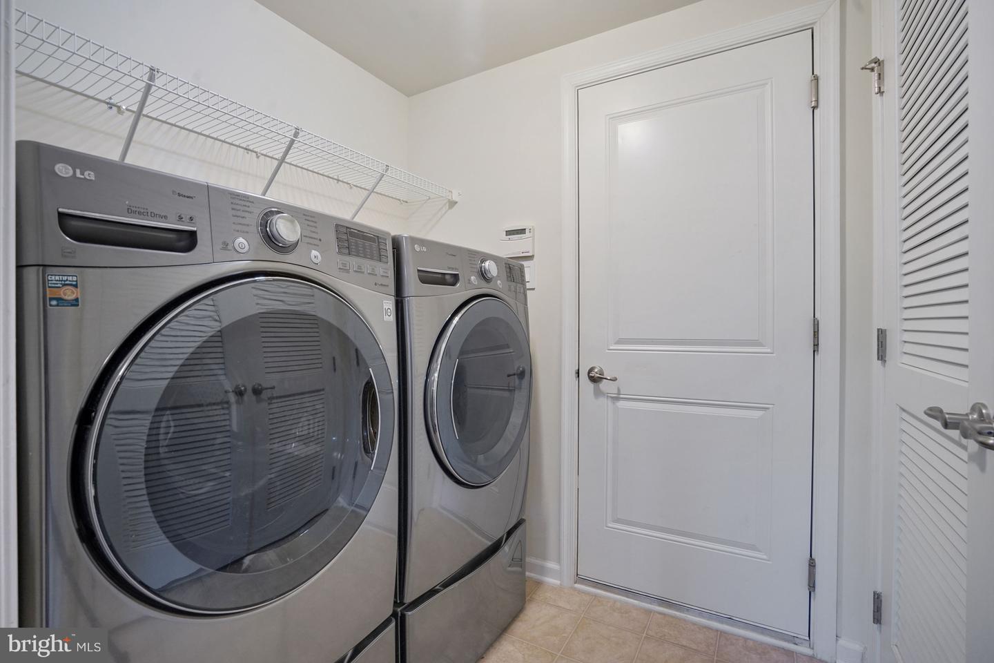 3711 Commodore Joshua Barney Dr NE