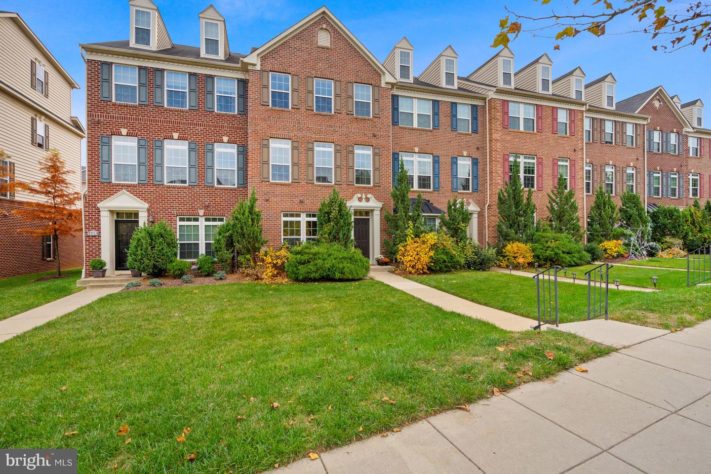 3711 Commodore Joshua Barney Dr NE