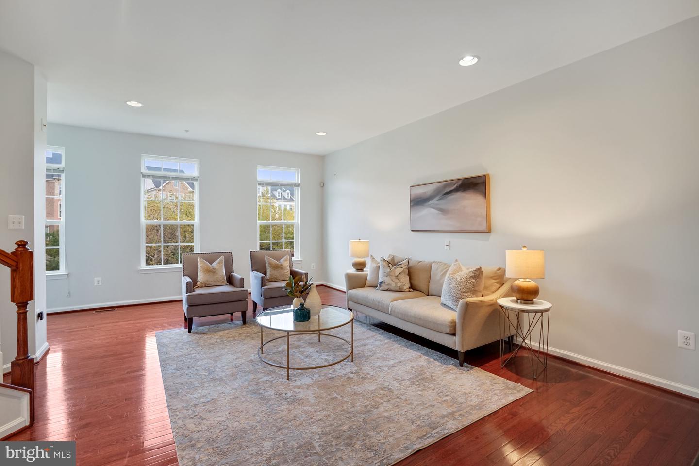 3711 Commodore Joshua Barney Dr NE