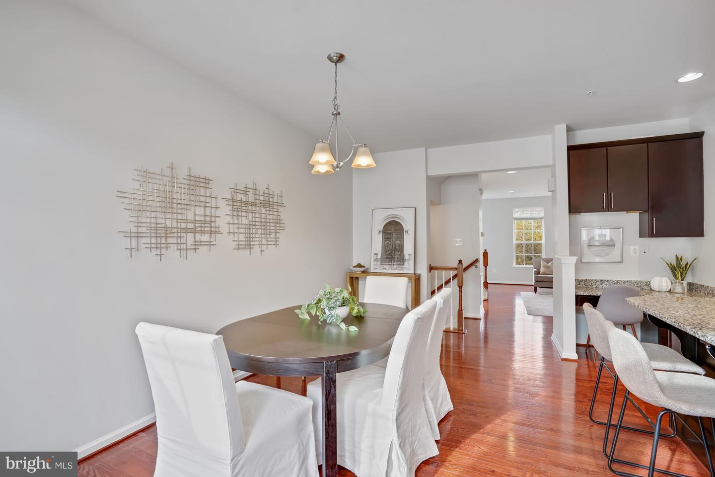 3711 Commodore Joshua Barney Dr NE
