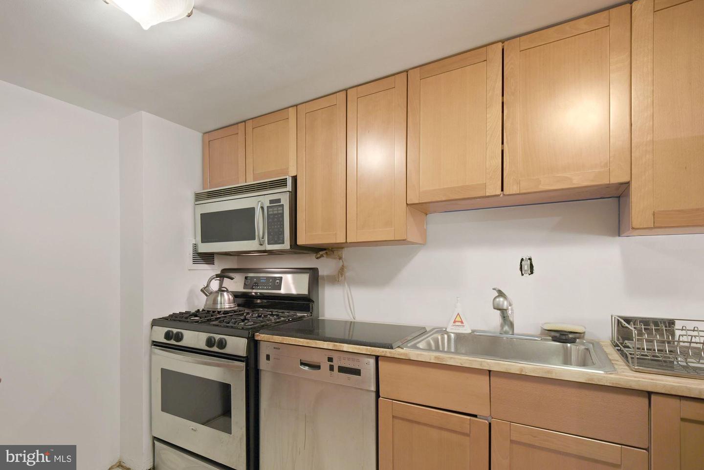 1420 N St NW #1001