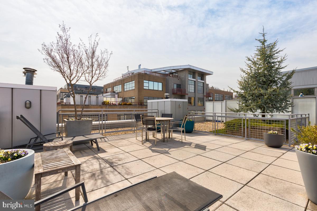 1401 Church St NW #416