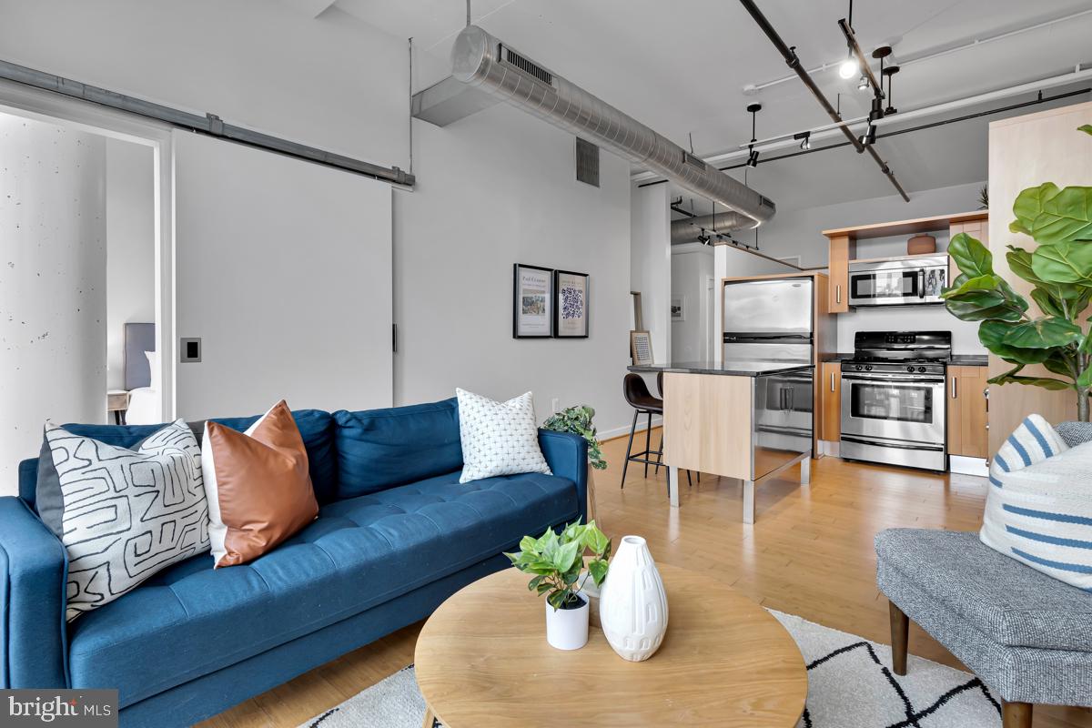 1401 Church St NW #416