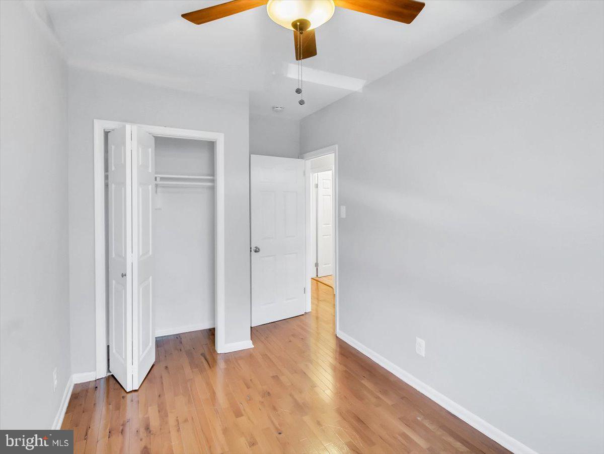 27 Bates St NW