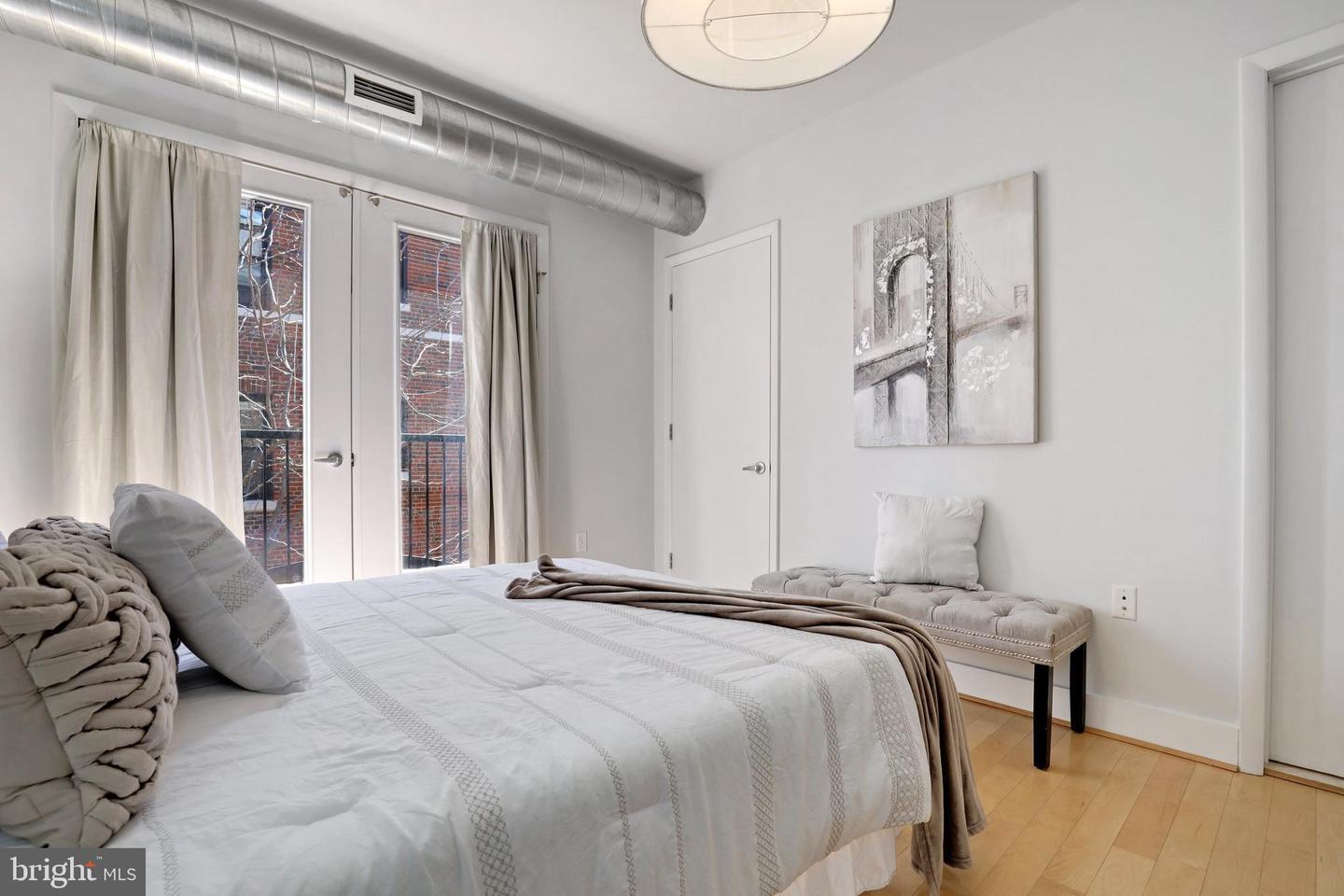 149 W St NW #34