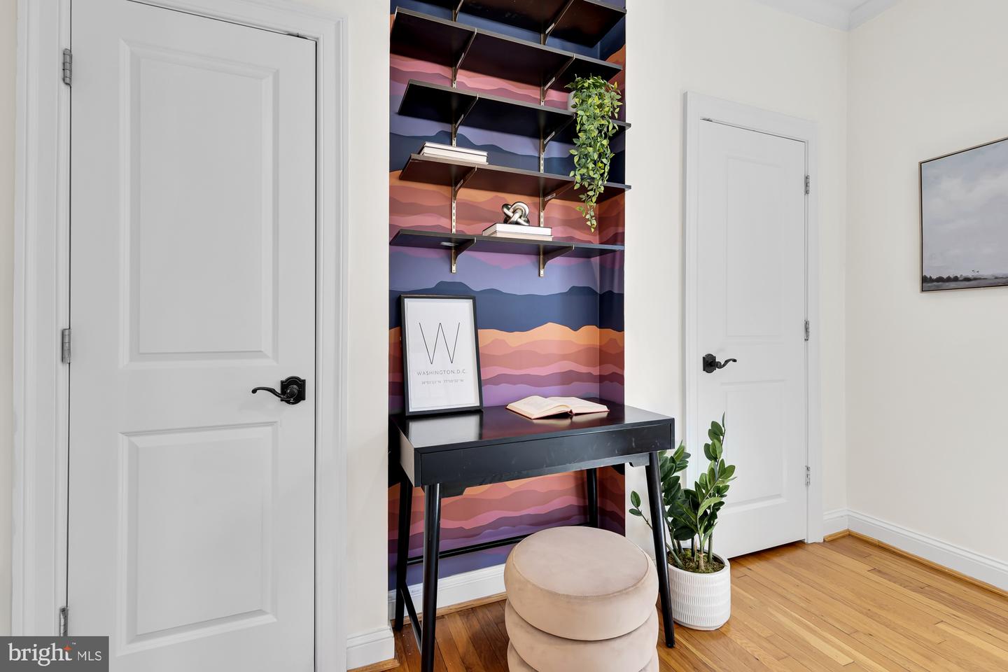1708 Newton St NW #302