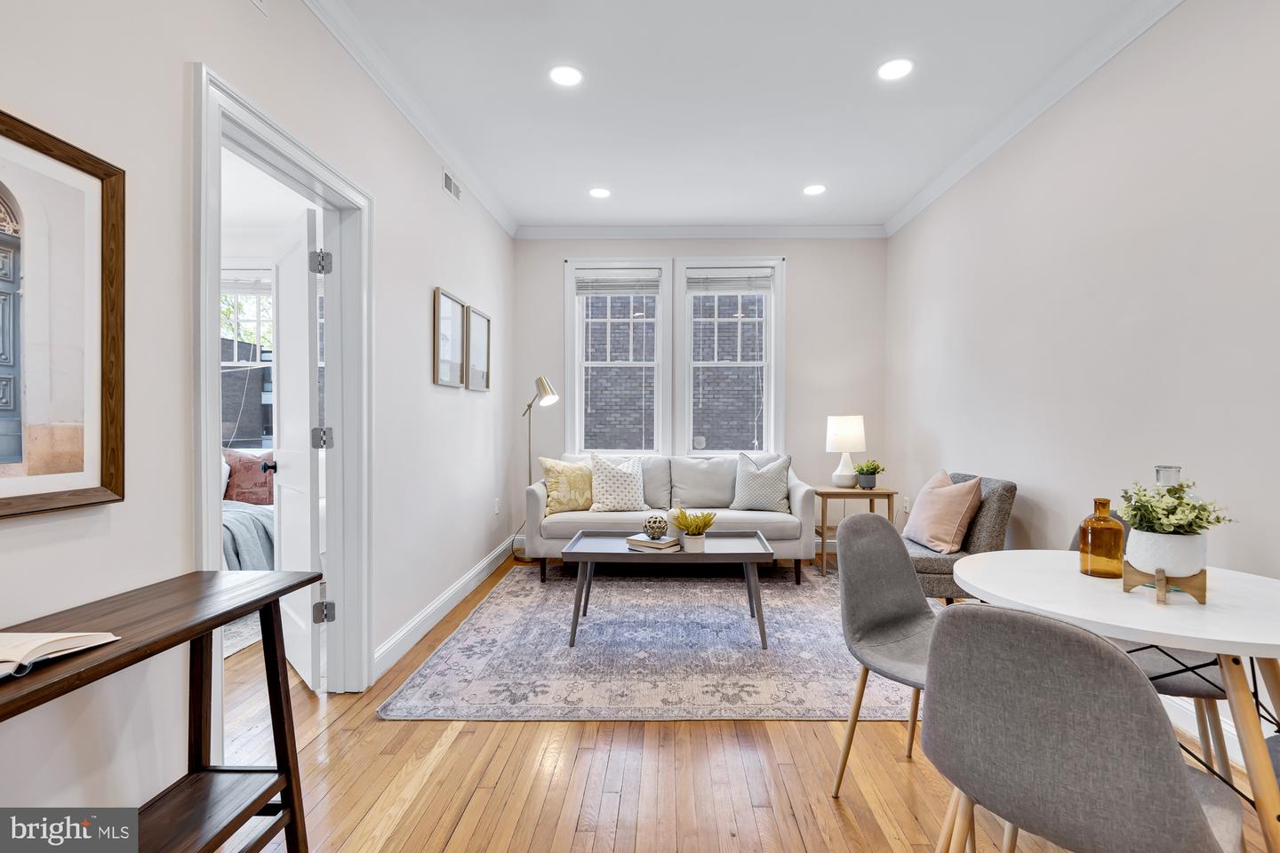 1708 Newton St NW #302
