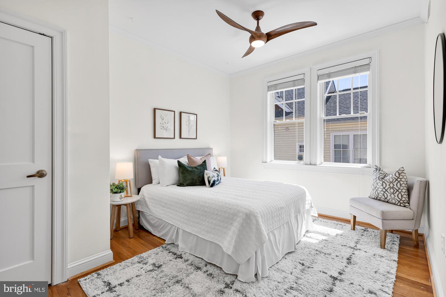 1708 Newton St NW #302