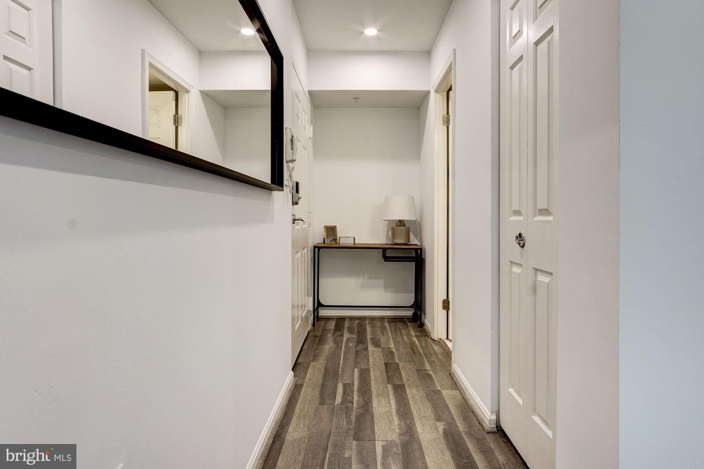 3804 Rodman St NW #302