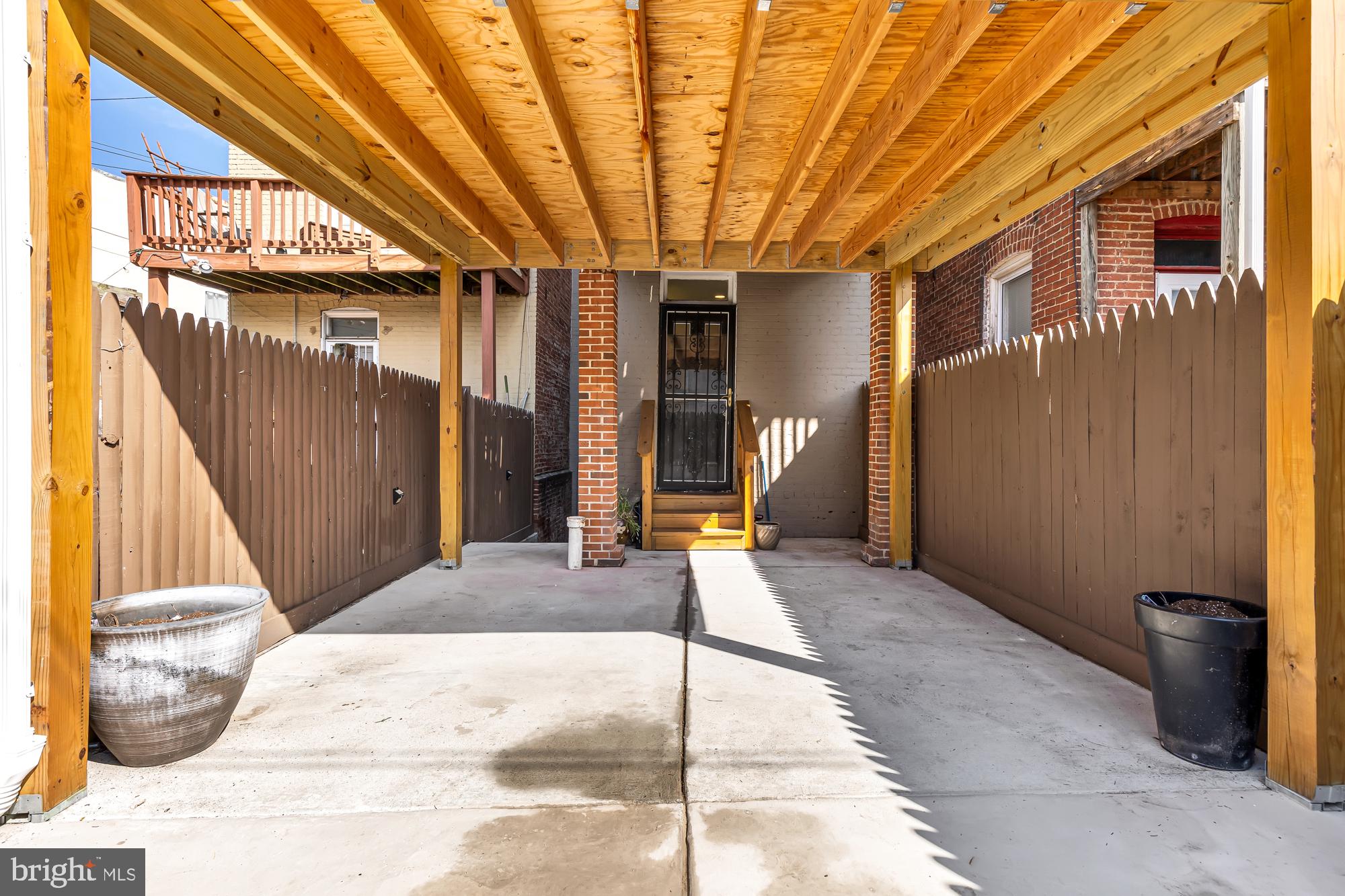 1404 Perry Pl NW