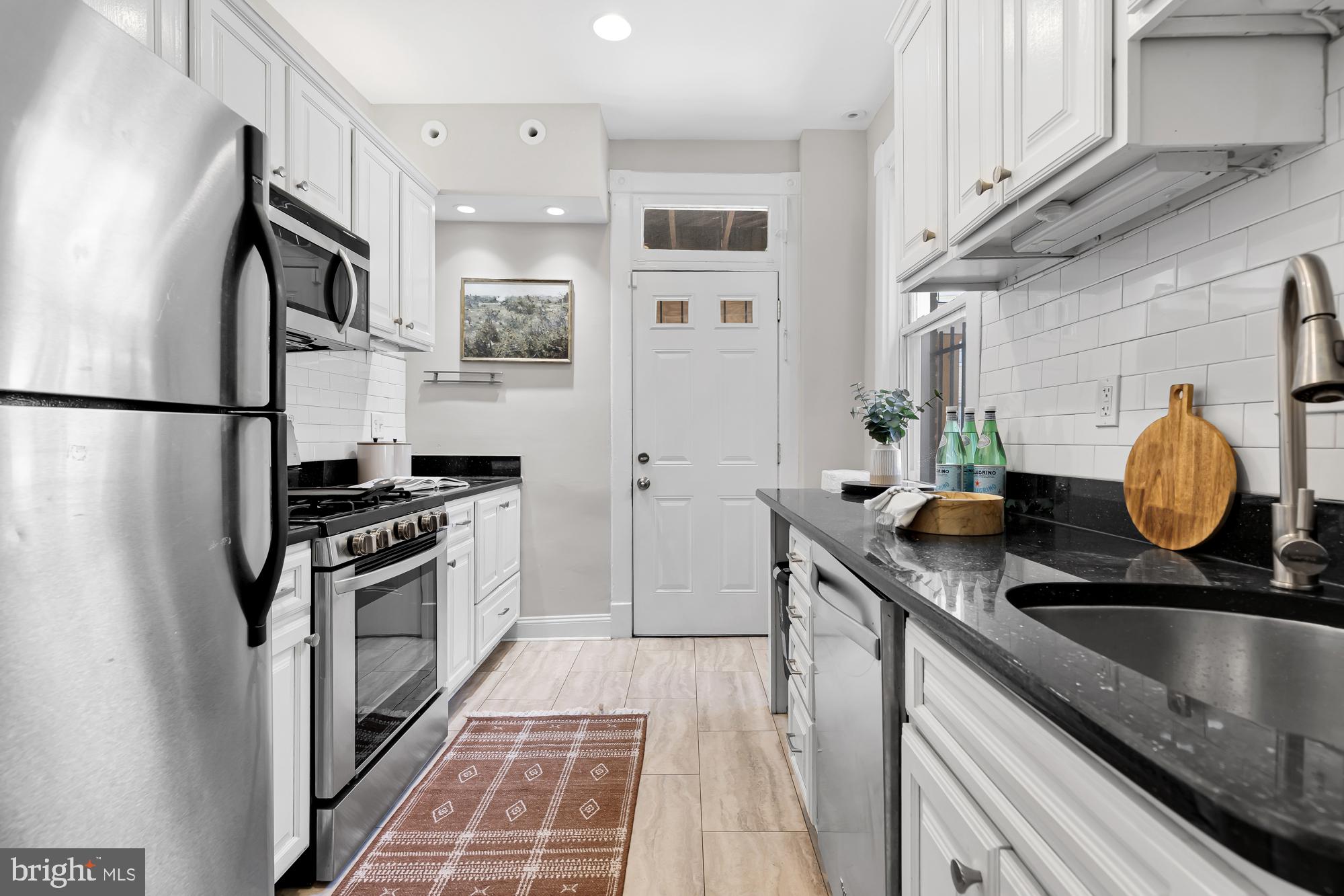 1404 Perry Pl NW